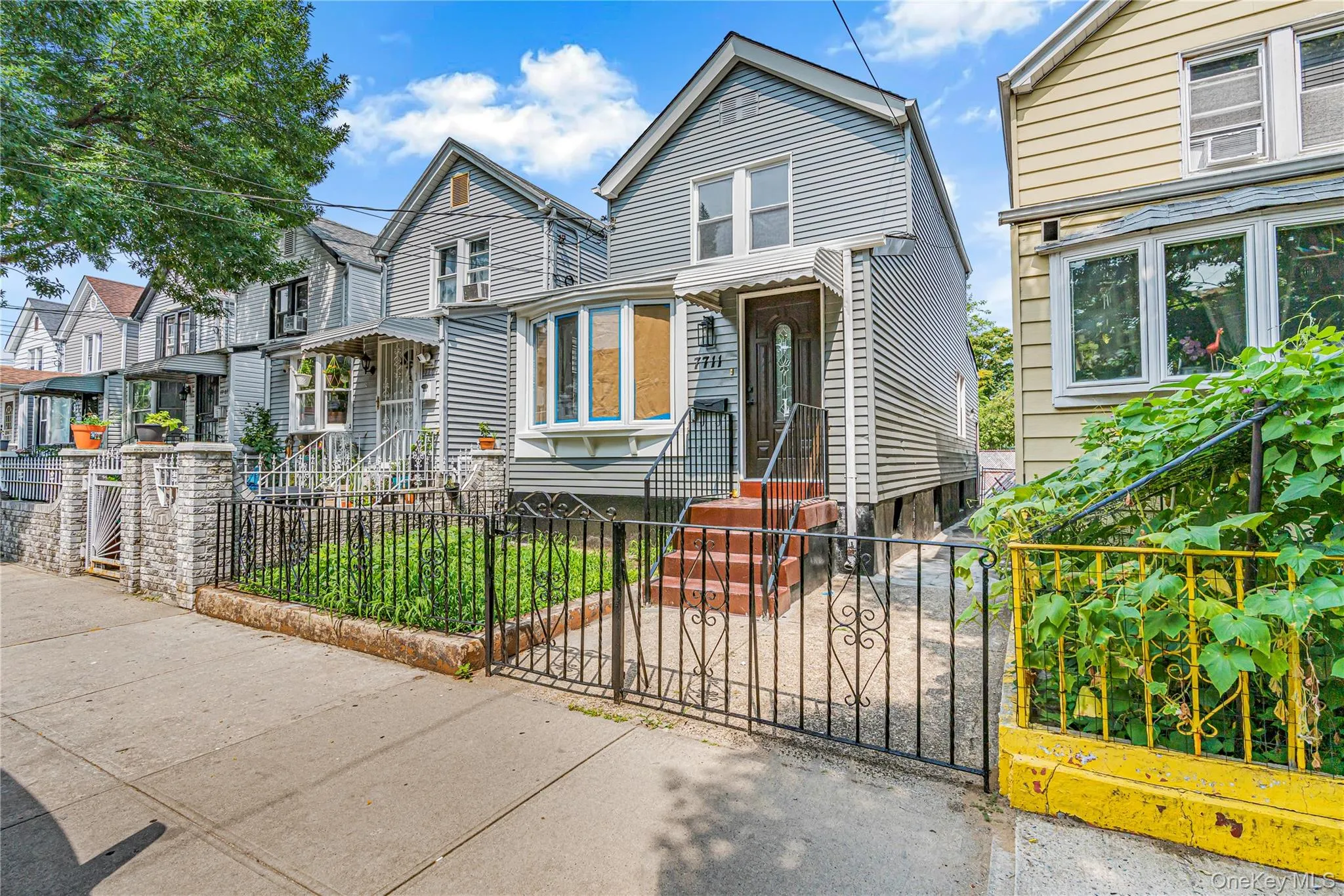 7711 97th Avenue, New York, NY, 3 Bedrooms Bedrooms, 9 Rooms Rooms,3 BathroomsBathrooms,Residential,For Rent,97th,0,1037605 7711 97th Avenue, New York, NY, 3 Bedrooms Bedrooms, 9 Rooms Rooms,3 BathroomsBathrooms,Residential,For Rent,97th,0,1037605