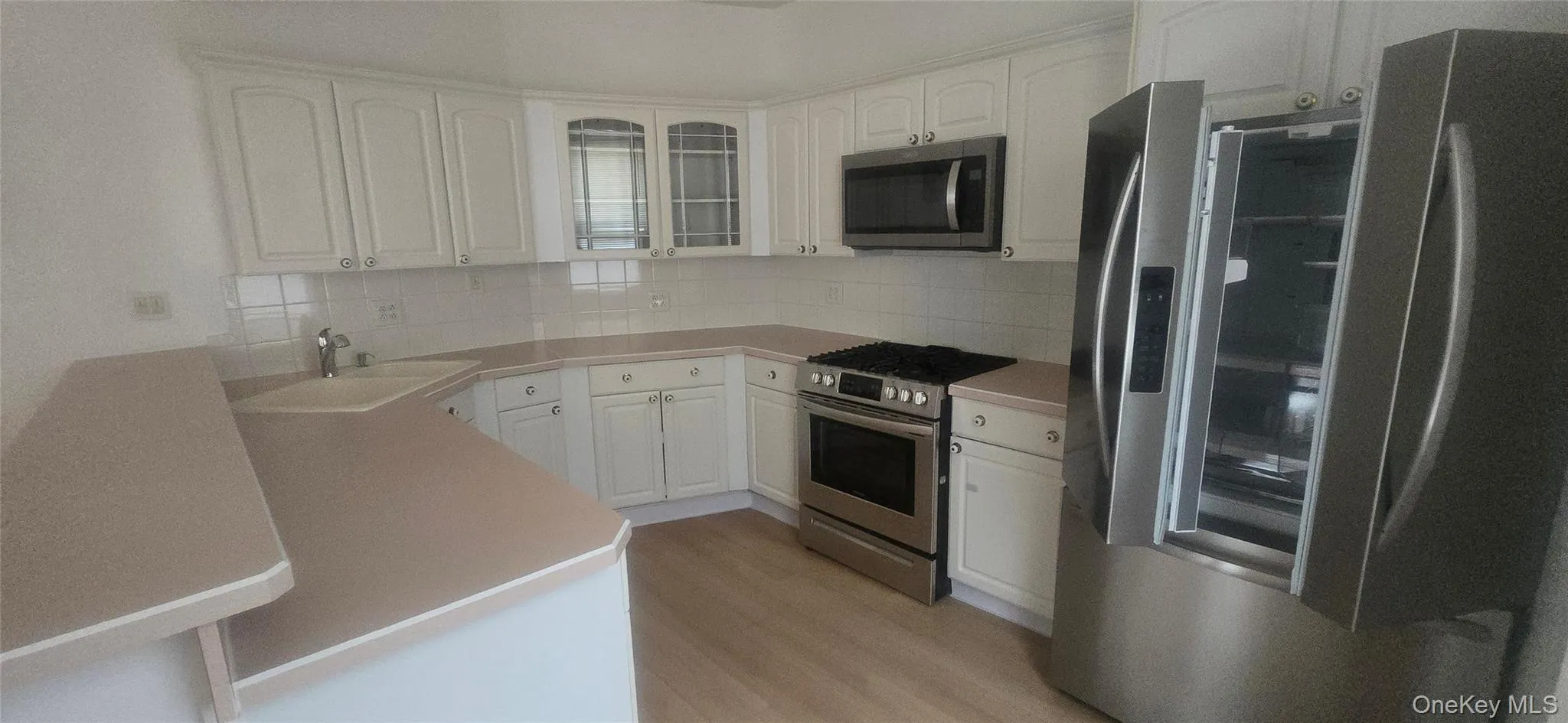 125 227th Street, New York, NY, 3 Bedrooms Bedrooms, 5 Rooms Rooms,1 BathroomBathrooms,Residential Lease,For Rent,227th,0,1037606 125 227th Street, New York, NY, 3 Bedrooms Bedrooms, 5 Rooms Rooms,1 BathroomBathrooms,Residential Lease,For Rent,227th,0,1037606