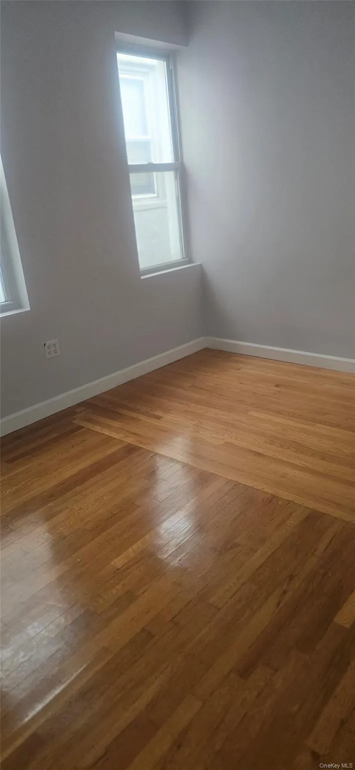 125 227th Street, New York, NY, 3 Bedrooms Bedrooms, 5 Rooms Rooms,1 BathroomBathrooms,Residential Lease,For Rent,227th,0,1037606 125 227th Street, New York, NY, 3 Bedrooms Bedrooms, 5 Rooms Rooms,1 BathroomBathrooms,Residential Lease,For Rent,227th,0,1037606