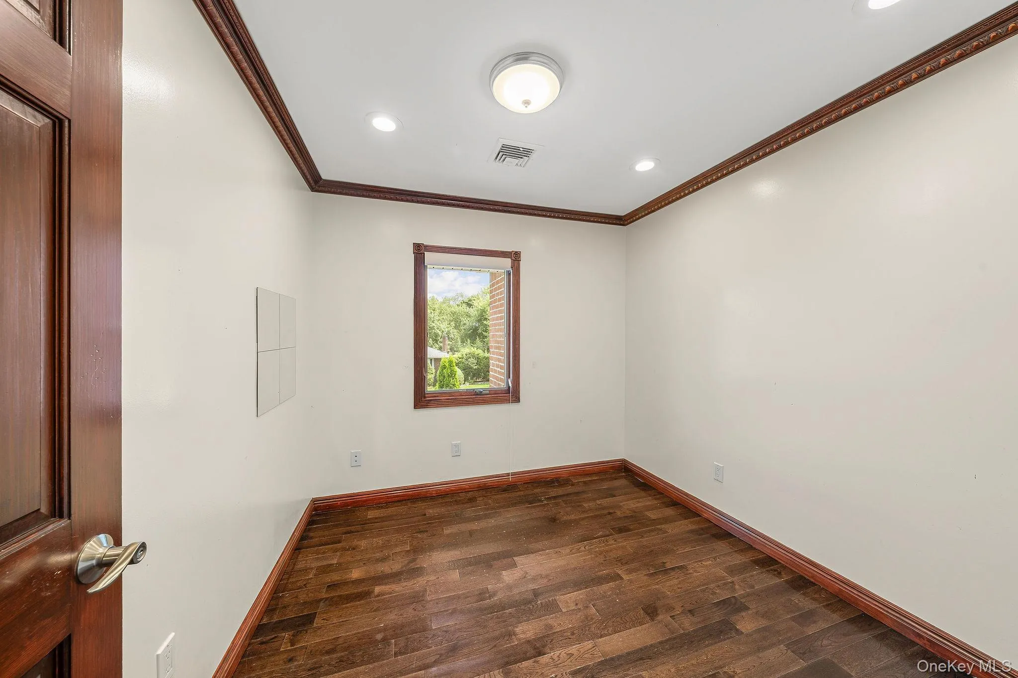 300 Ellen Place, Oyster Bay, NY, 5 Bedrooms Bedrooms, 10 Rooms Rooms,4 BathroomsBathrooms,Residential,For Rent,Ellen,0,1037607 300 Ellen Place, Oyster Bay, NY, 5 Bedrooms Bedrooms, 10 Rooms Rooms,4 BathroomsBathrooms,Residential,For Rent,Ellen,0,1037607
