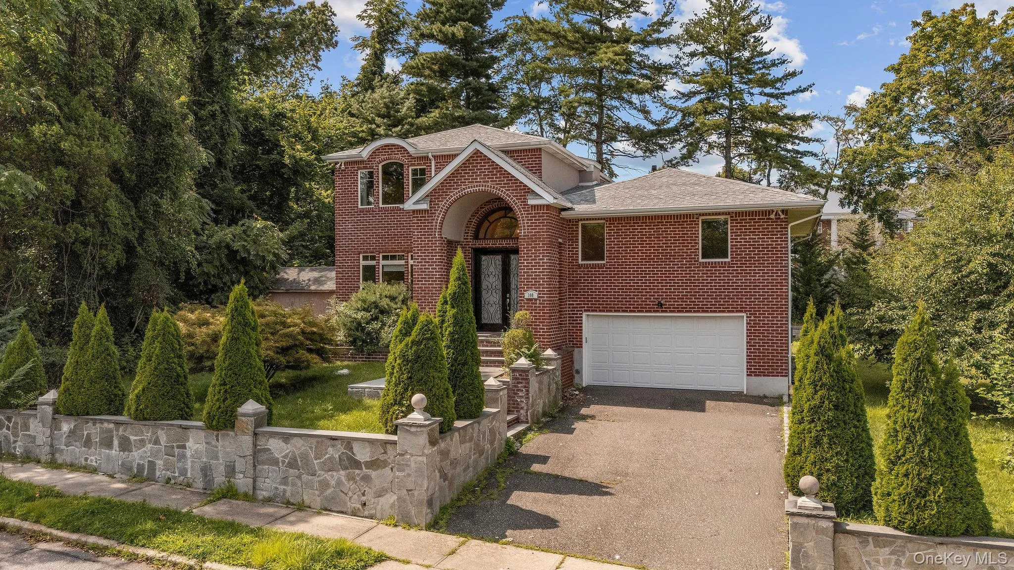 300 Ellen Place, Oyster Bay, NY, 5 Bedrooms Bedrooms, 10 Rooms Rooms,4 BathroomsBathrooms,Residential,For Rent,Ellen,0,1037607 300 Ellen Place, Oyster Bay, NY, 5 Bedrooms Bedrooms, 10 Rooms Rooms,4 BathroomsBathrooms,Residential,For Rent,Ellen,0,1037607