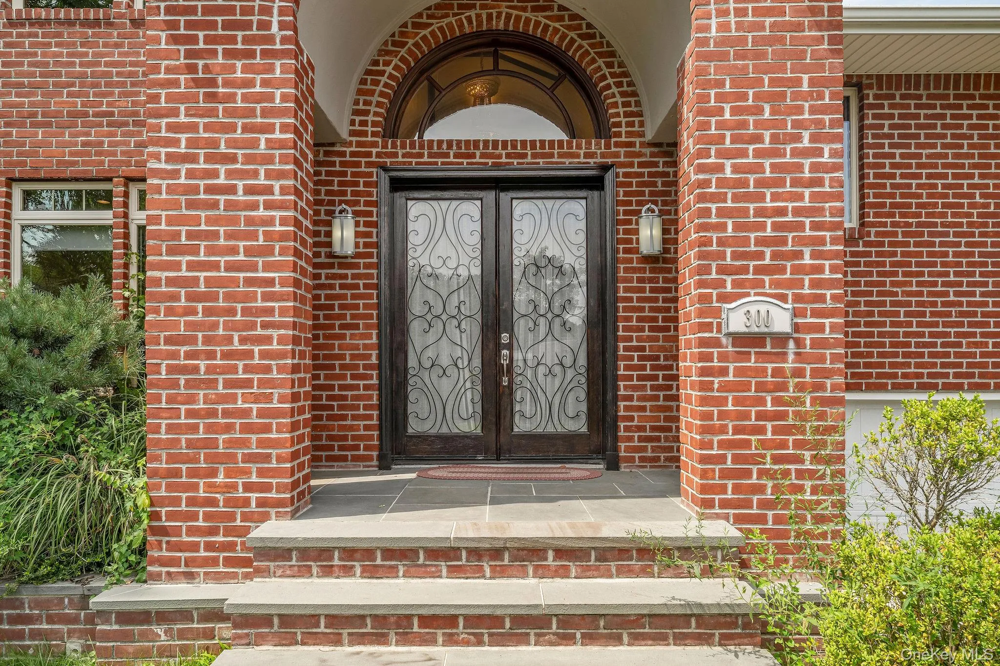 300 Ellen Place, Oyster Bay, NY, 5 Bedrooms Bedrooms, 10 Rooms Rooms,4 BathroomsBathrooms,Residential,For Rent,Ellen,0,1037607 300 Ellen Place, Oyster Bay, NY, 5 Bedrooms Bedrooms, 10 Rooms Rooms,4 BathroomsBathrooms,Residential,For Rent,Ellen,0,1037607