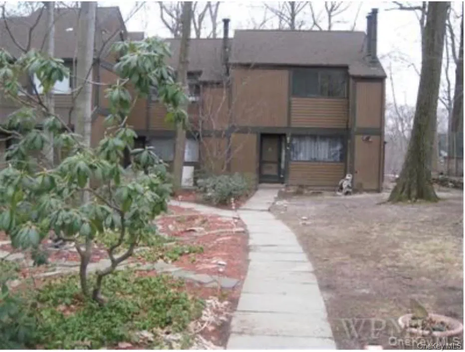 114 Round Hill Road, Greenburgh, NY, 2 Bedrooms Bedrooms, 8 Rooms Rooms,1 BathroomBathrooms,Residential,For Rent,Round Hill,0,1037610 114 Round Hill Road, Greenburgh, NY, 2 Bedrooms Bedrooms, 8 Rooms Rooms,1 BathroomBathrooms,Residential,For Rent,Round Hill,0,1037610
