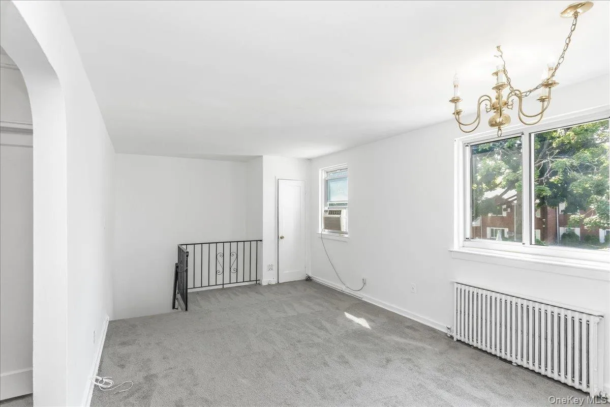 260-57 75th Avenue, New York, NY, 2 Bedrooms Bedrooms, 5 Rooms Rooms,1 BathroomBathrooms,Residential,For Rent,75th,0,1037617 260-57 75th Avenue, New York, NY, 2 Bedrooms Bedrooms, 5 Rooms Rooms,1 BathroomBathrooms,Residential,For Rent,75th,0,1037617