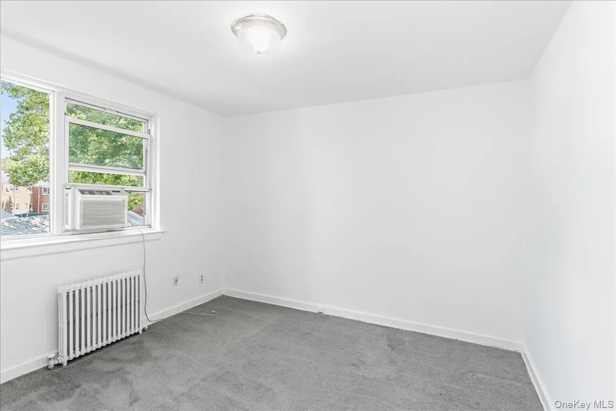 260-57 75th Avenue, New York, NY, 2 Bedrooms Bedrooms, 5 Rooms Rooms,1 BathroomBathrooms,Residential,For Rent,75th,0,1037617 260-57 75th Avenue, New York, NY, 2 Bedrooms Bedrooms, 5 Rooms Rooms,1 BathroomBathrooms,Residential,For Rent,75th,0,1037617