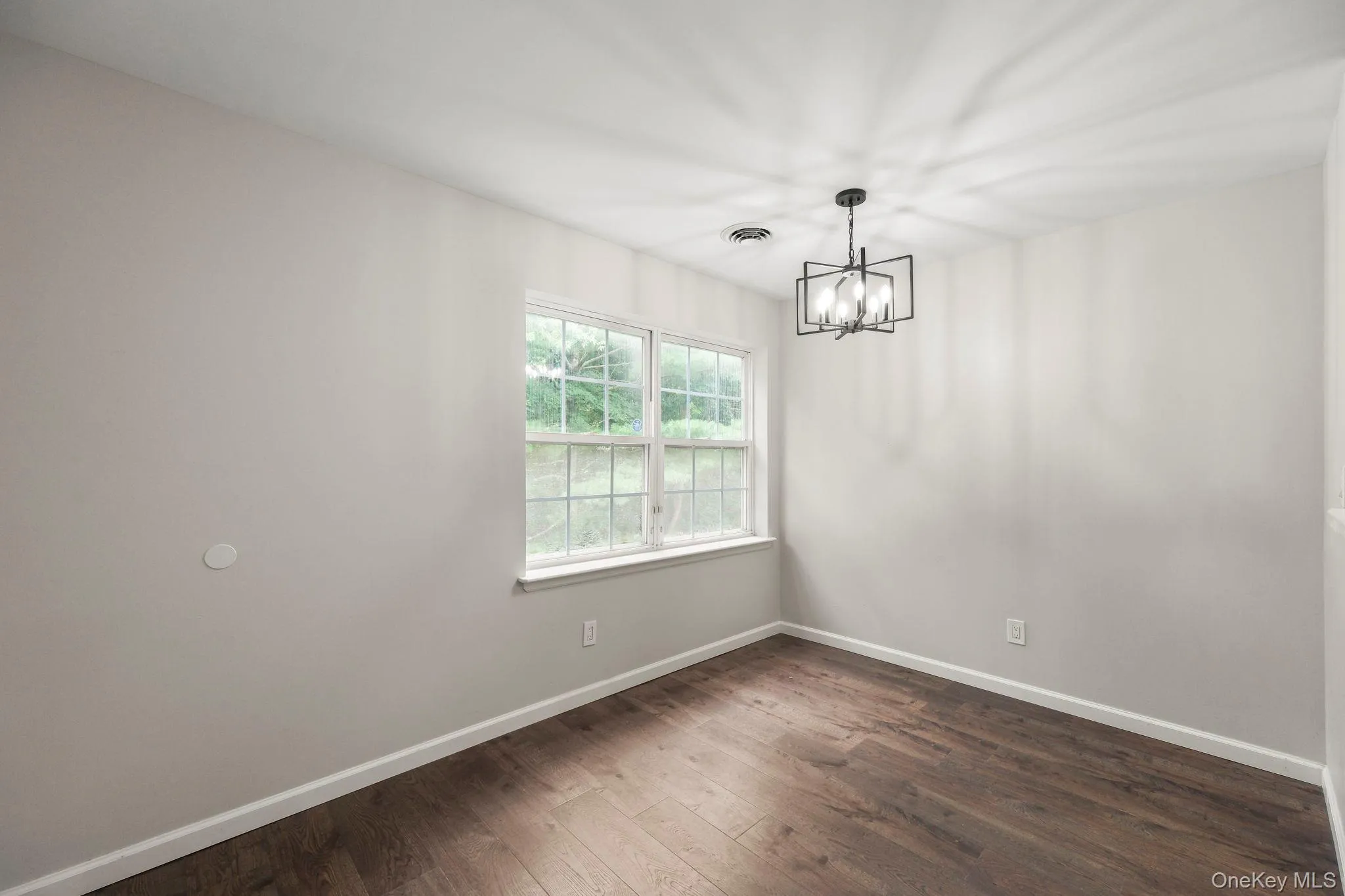 308 Magnolia Court, Woodbury, NY, 2 Bedrooms Bedrooms, 4 Rooms Rooms,2 BathroomsBathrooms,Residential,For Rent,Magnolia,0,1037618 308 Magnolia Court, Woodbury, NY, 2 Bedrooms Bedrooms, 4 Rooms Rooms,2 BathroomsBathrooms,Residential,For Rent,Magnolia,0,1037618