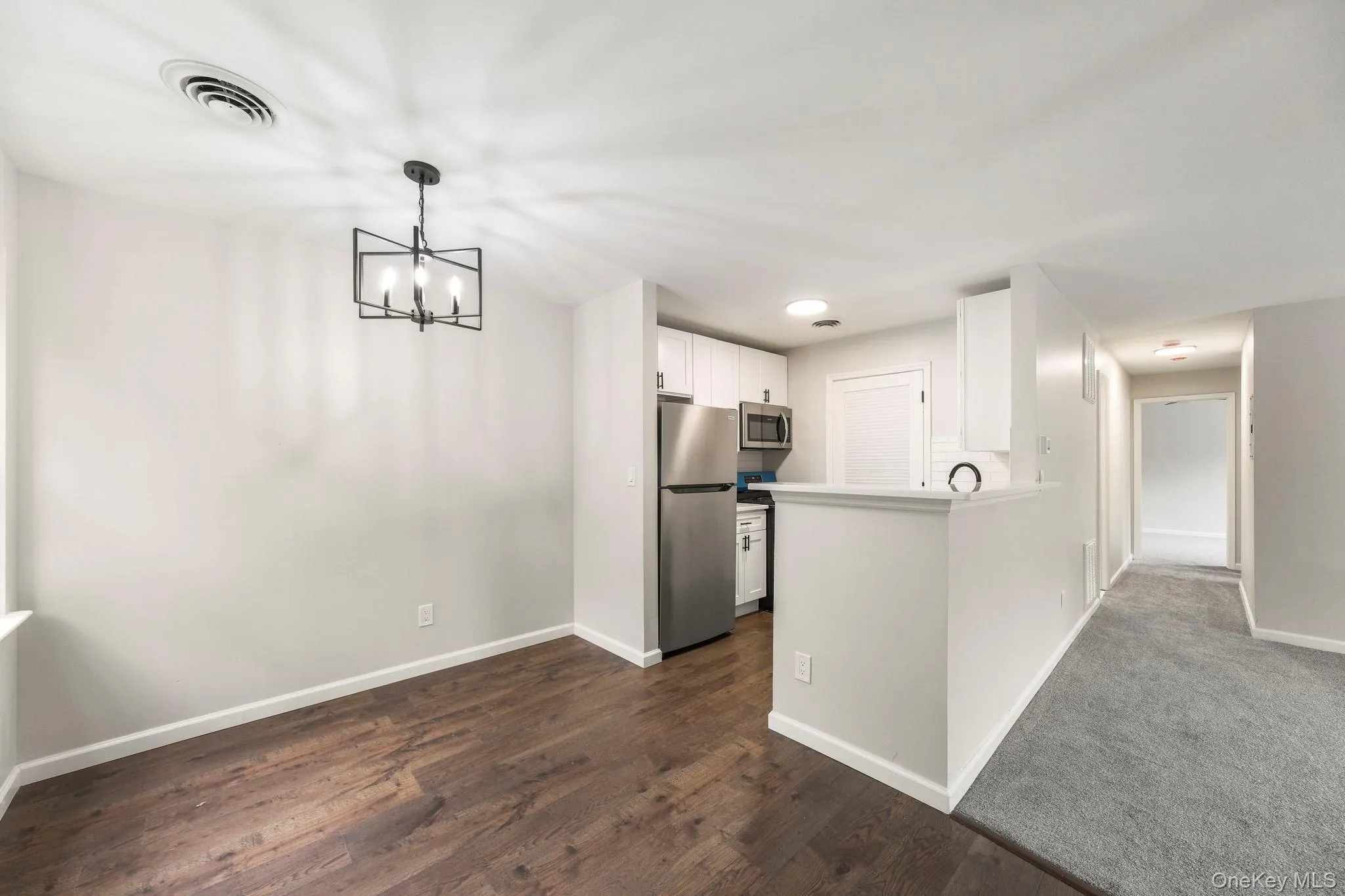 308 Magnolia Court, Woodbury, NY, 2 Bedrooms Bedrooms, 4 Rooms Rooms,2 BathroomsBathrooms,Residential,For Rent,Magnolia,0,1037618 308 Magnolia Court, Woodbury, NY, 2 Bedrooms Bedrooms, 4 Rooms Rooms,2 BathroomsBathrooms,Residential,For Rent,Magnolia,0,1037618
