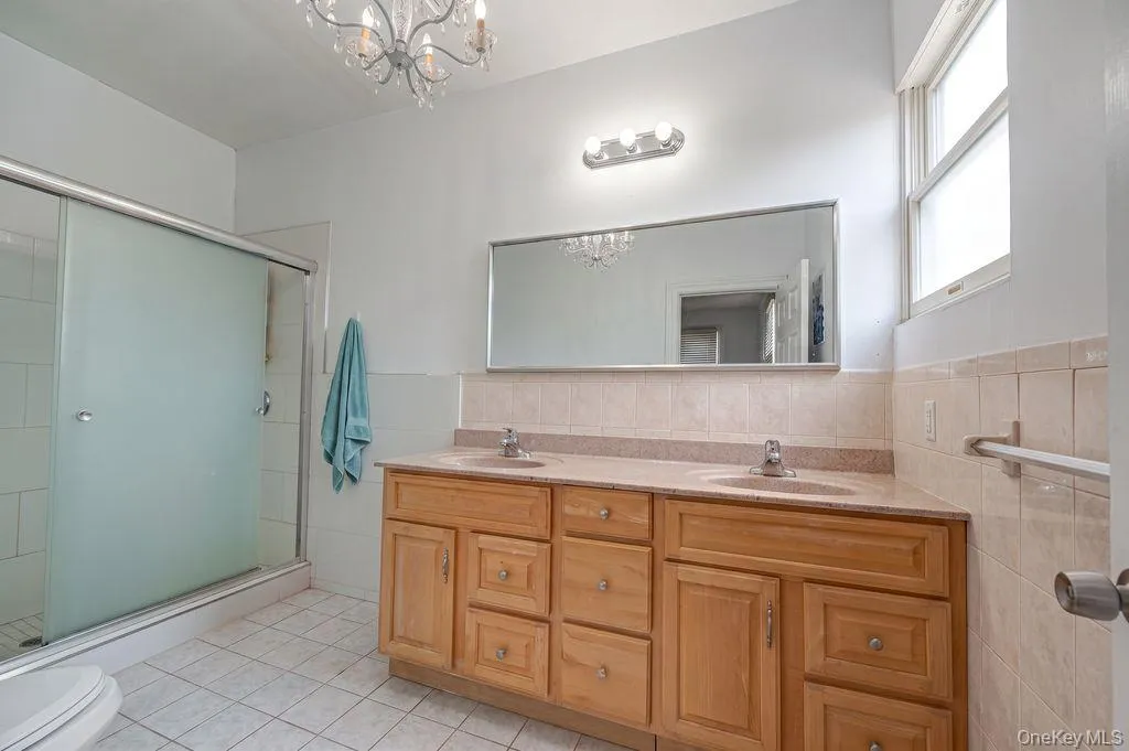 45 Penataquit Avenue, Islip, NY, 10 Bedrooms Bedrooms, 15 Rooms Rooms,7 BathroomsBathrooms,Residential,For Rent,Penataquit,0,1037620 45 Penataquit Avenue, Islip, NY, 10 Bedrooms Bedrooms, 15 Rooms Rooms,7 BathroomsBathrooms,Residential,For Rent,Penataquit,0,1037620