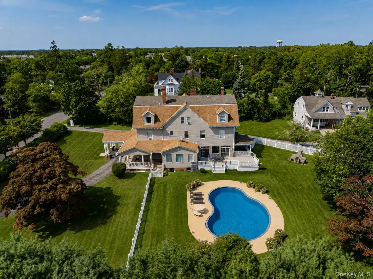 45 Penataquit Avenue, Islip, NY, 10 Bedrooms Bedrooms, 15 Rooms Rooms,7 BathroomsBathrooms,Residential,For Rent,Penataquit,0,1037620 45 Penataquit Avenue, Islip, NY, 10 Bedrooms Bedrooms, 15 Rooms Rooms,7 BathroomsBathrooms,Residential,For Rent,Penataquit,0,1037620