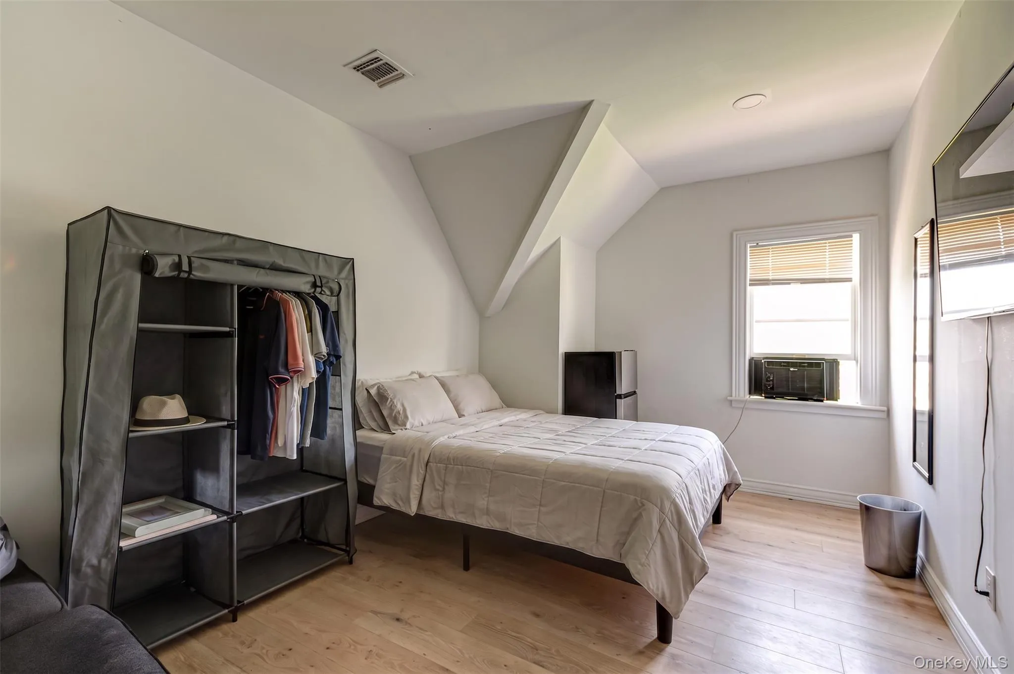 45 Penataquit Avenue, Islip, NY, 10 Bedrooms Bedrooms, 15 Rooms Rooms,7 BathroomsBathrooms,Residential,For Rent,Penataquit,0,1037620 45 Penataquit Avenue, Islip, NY, 10 Bedrooms Bedrooms, 15 Rooms Rooms,7 BathroomsBathrooms,Residential,For Rent,Penataquit,0,1037620