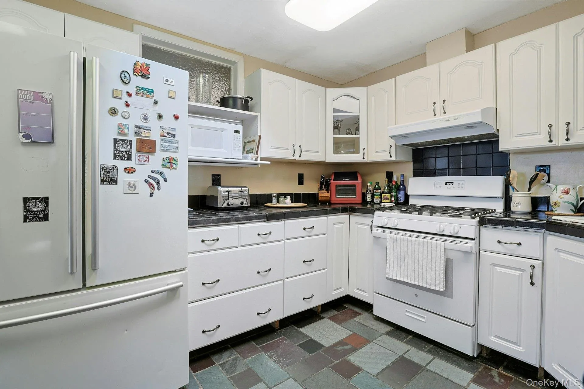30 Strawberry Hill Lane, Clarkstown, NY, 4 Bedrooms Bedrooms, 8 Rooms Rooms,2 BathroomsBathrooms,Residential,For Rent,Strawberry Hill,0,1037621 30 Strawberry Hill Lane, Clarkstown, NY, 4 Bedrooms Bedrooms, 8 Rooms Rooms,2 BathroomsBathrooms,Residential,For Rent,Strawberry Hill,0,1037621