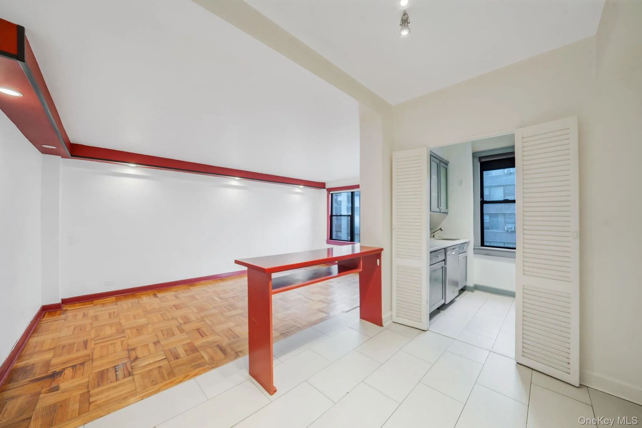 98-33 64th Avenue, New York, NY, 1 Bedroom Bedrooms, 4 Rooms Rooms,1 BathroomBathrooms,Residential,For Rent,64th,0,1037622 98-33 64th Avenue, New York, NY, 1 Bedroom Bedrooms, 4 Rooms Rooms,1 BathroomBathrooms,Residential,For Rent,64th,0,1037622