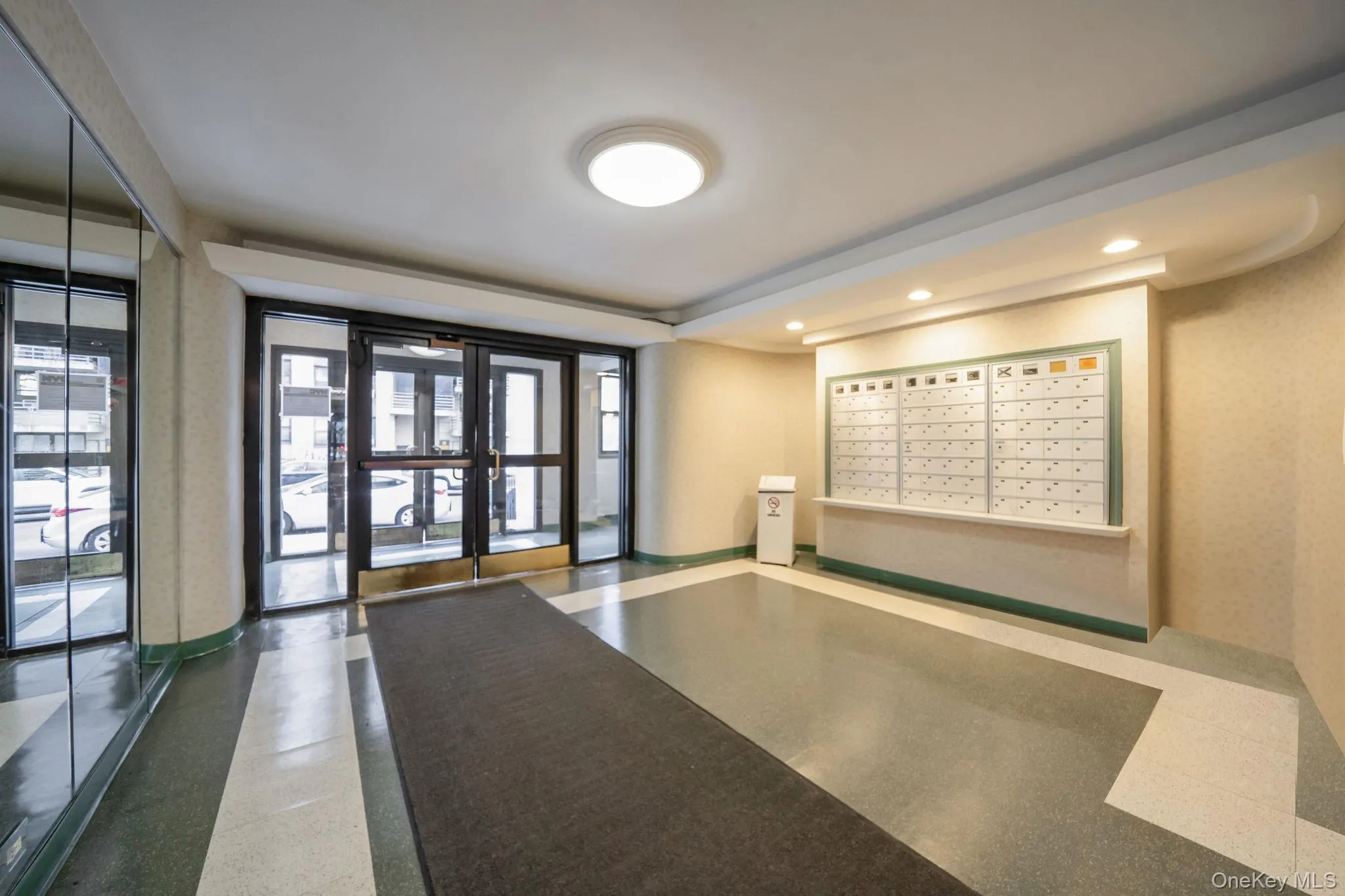 98-33 64th Avenue, New York, NY, 1 Bedroom Bedrooms, 4 Rooms Rooms,1 BathroomBathrooms,Residential,For Rent,64th,0,1037622 98-33 64th Avenue, New York, NY, 1 Bedroom Bedrooms, 4 Rooms Rooms,1 BathroomBathrooms,Residential,For Rent,64th,0,1037622
