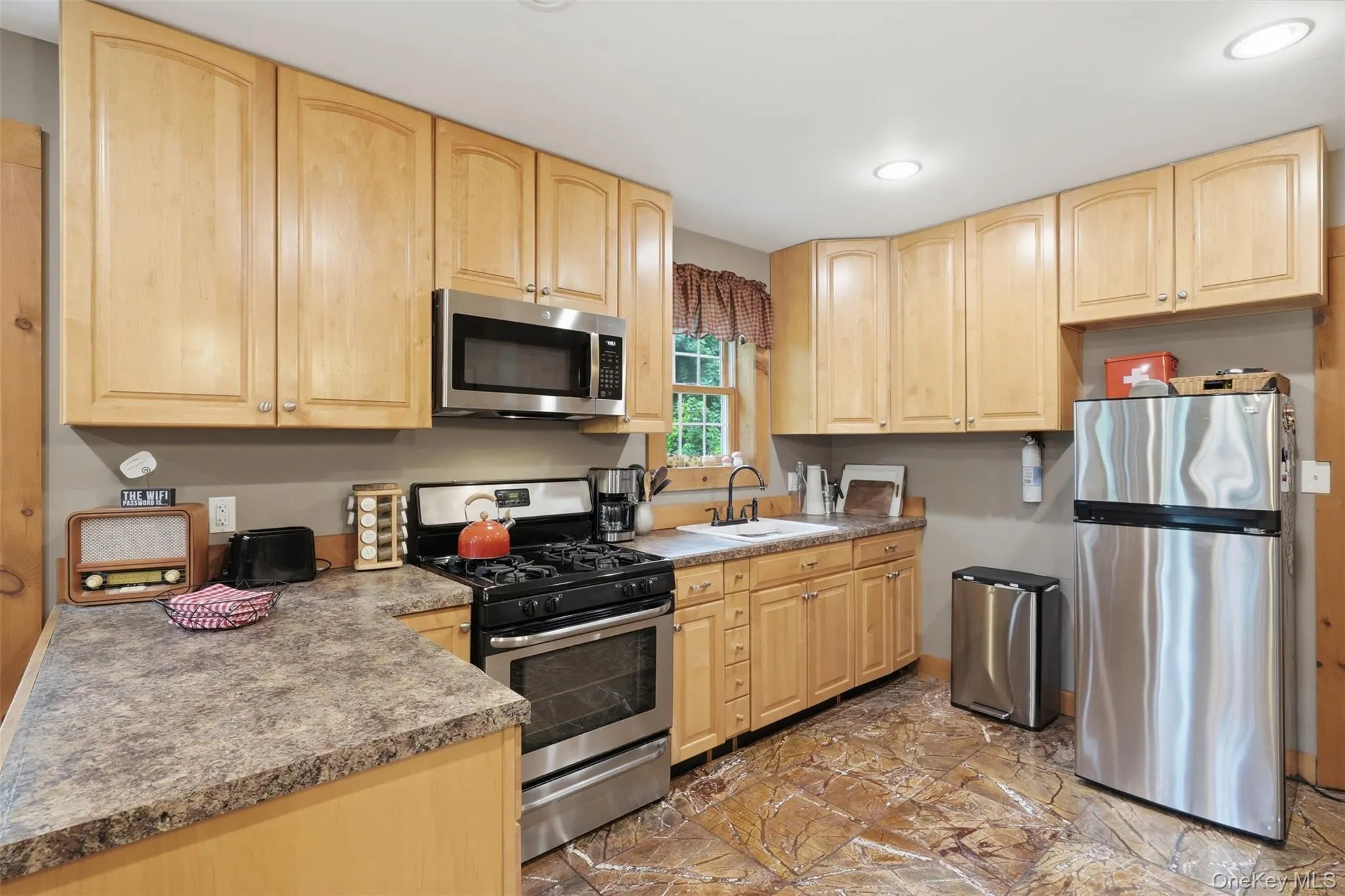 8 Ohioville Road, New Paltz, NY, 2 Bedrooms Bedrooms, 7 Rooms Rooms,1 BathroomBathrooms,Residential,For Rent,Ohioville,0,1037624 8 Ohioville Road, New Paltz, NY, 2 Bedrooms Bedrooms, 7 Rooms Rooms,1 BathroomBathrooms,Residential,For Rent,Ohioville,0,1037624