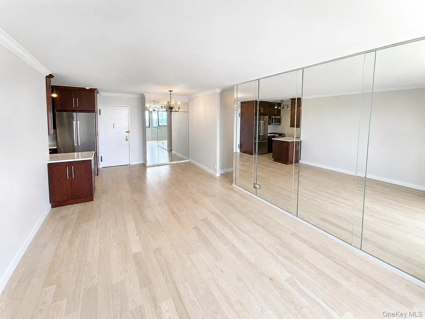 26910 Grand Central Parkway, New York, NY, 1 Bedroom Bedrooms, 3 Rooms Rooms,2 BathroomsBathrooms,Residential,For Rent,Grand Central,0,1037625 26910 Grand Central Parkway, New York, NY, 1 Bedroom Bedrooms, 3 Rooms Rooms,2 BathroomsBathrooms,Residential,For Rent,Grand Central,0,1037625