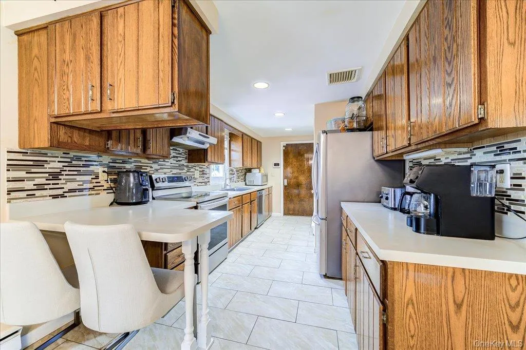 46 Harmony Hill Road, Pawling, NY, 3 Bedrooms Bedrooms, 10 Rooms Rooms,2 BathroomsBathrooms,Residential,For Rent,Harmony Hill,0,1037637 46 Harmony Hill Road, Pawling, NY, 3 Bedrooms Bedrooms, 10 Rooms Rooms,2 BathroomsBathrooms,Residential,For Rent,Harmony Hill,0,1037637