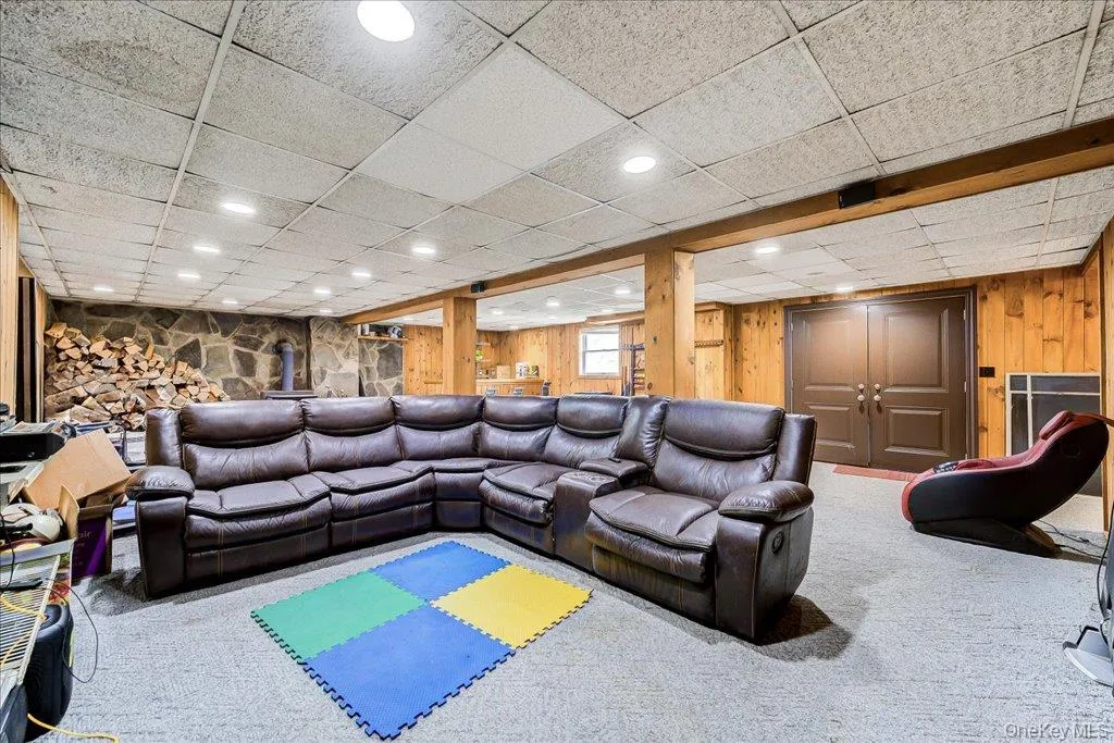 46 Harmony Hill Road, Pawling, NY, 3 Bedrooms Bedrooms, 10 Rooms Rooms,2 BathroomsBathrooms,Residential,For Rent,Harmony Hill,0,1037637 46 Harmony Hill Road, Pawling, NY, 3 Bedrooms Bedrooms, 10 Rooms Rooms,2 BathroomsBathrooms,Residential,For Rent,Harmony Hill,0,1037637