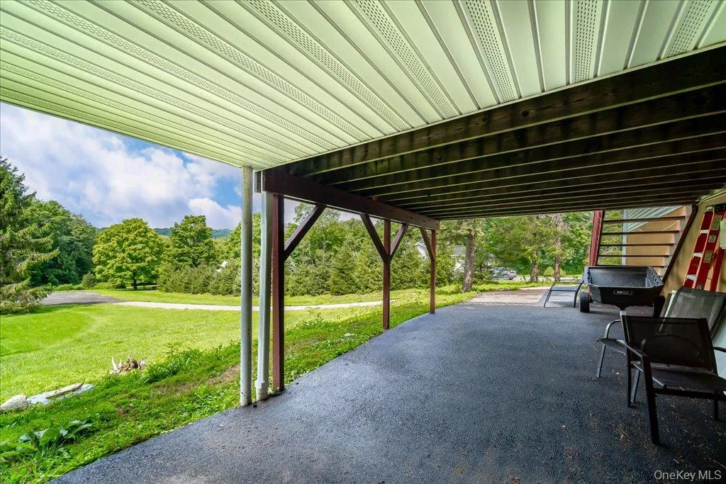 46 Harmony Hill Road, Pawling, NY, 3 Bedrooms Bedrooms, 10 Rooms Rooms,2 BathroomsBathrooms,Residential,For Rent,Harmony Hill,0,1037637 46 Harmony Hill Road, Pawling, NY, 3 Bedrooms Bedrooms, 10 Rooms Rooms,2 BathroomsBathrooms,Residential,For Rent,Harmony Hill,0,1037637