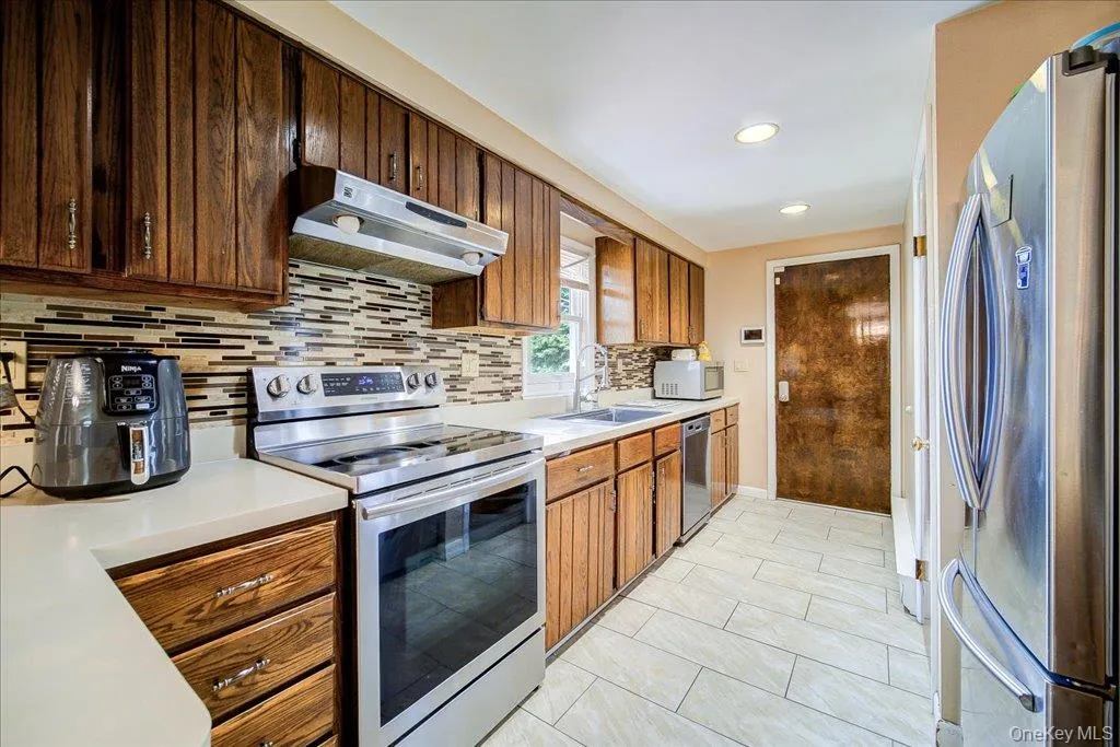 46 Harmony Hill Road, Pawling, NY, 3 Bedrooms Bedrooms, 10 Rooms Rooms,2 BathroomsBathrooms,Residential,For Rent,Harmony Hill,0,1037637 46 Harmony Hill Road, Pawling, NY, 3 Bedrooms Bedrooms, 10 Rooms Rooms,2 BathroomsBathrooms,Residential,For Rent,Harmony Hill,0,1037637