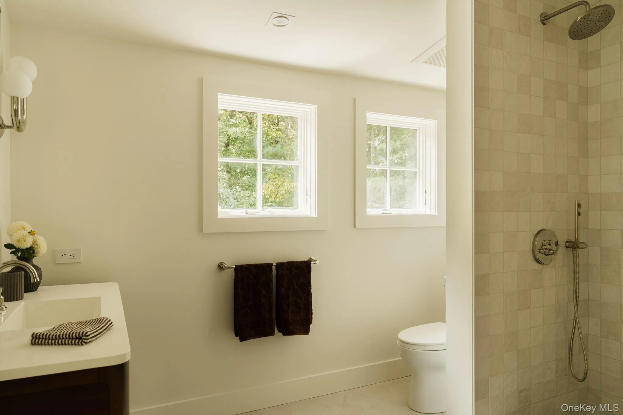 35 Old Farm Road, Rhinebeck, NY, 3 Bedrooms Bedrooms, 16 Rooms Rooms,5 BathroomsBathrooms,Residential,For Rent,Old Farm,0,1037641 35 Old Farm Road, Rhinebeck, NY, 3 Bedrooms Bedrooms, 16 Rooms Rooms,5 BathroomsBathrooms,Residential,For Rent,Old Farm,0,1037641