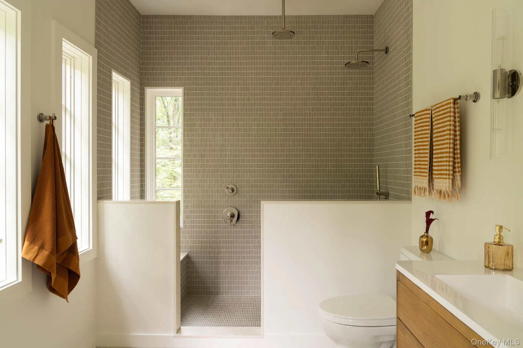 35 Old Farm Road, Rhinebeck, NY, 3 Bedrooms Bedrooms, 16 Rooms Rooms,5 BathroomsBathrooms,Residential,For Rent,Old Farm,0,1037641 35 Old Farm Road, Rhinebeck, NY, 3 Bedrooms Bedrooms, 16 Rooms Rooms,5 BathroomsBathrooms,Residential,For Rent,Old Farm,0,1037641