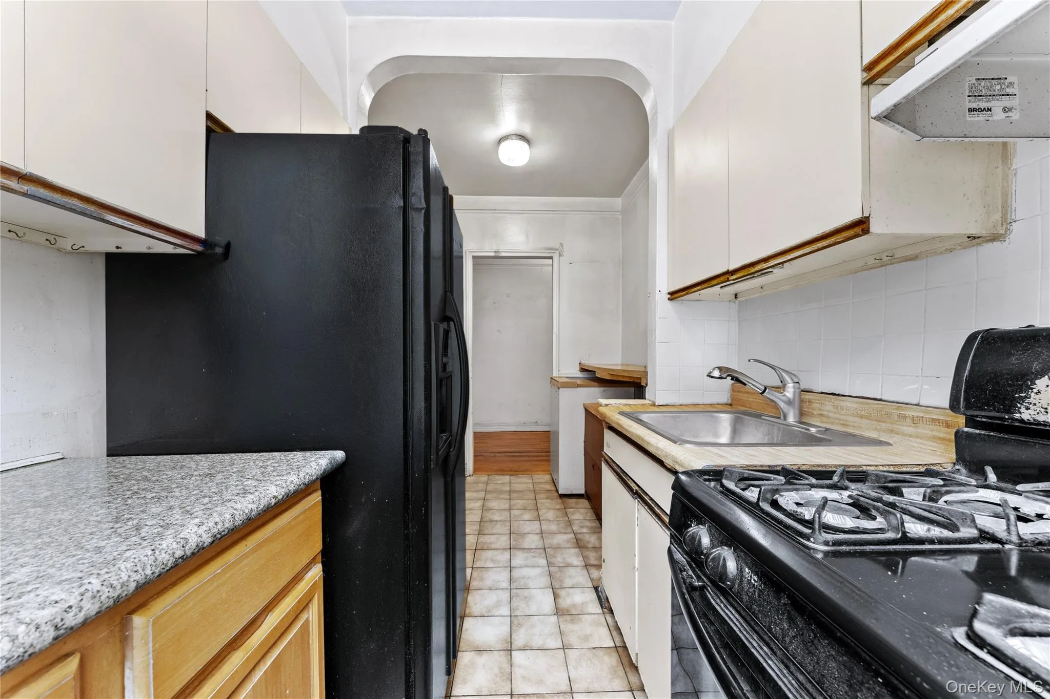 65-36 Wetherole Street, New York, NY, 1 Bedroom Bedrooms, 4 Rooms Rooms,1 BathroomBathrooms,Residential,For Rent,Wetherole,0,1037645 65-36 Wetherole Street, New York, NY, 1 Bedroom Bedrooms, 4 Rooms Rooms,1 BathroomBathrooms,Residential,For Rent,Wetherole,0,1037645