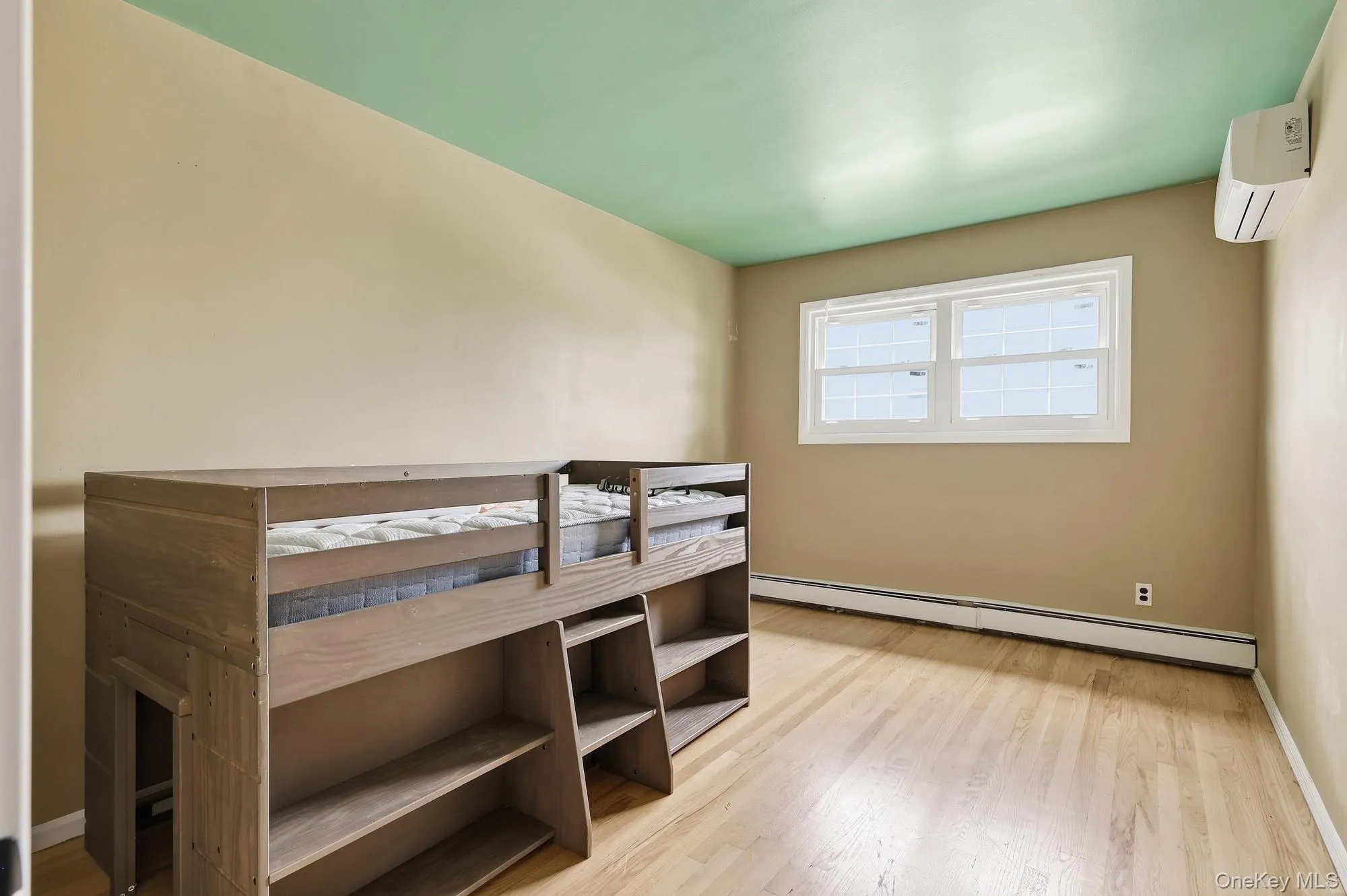 131 Fir Street, Babylon, NY, 4 Bedrooms Bedrooms, 7 Rooms Rooms,2 BathroomsBathrooms,Residential,For Rent,Fir,0,1037646 131 Fir Street, Babylon, NY, 4 Bedrooms Bedrooms, 7 Rooms Rooms,2 BathroomsBathrooms,Residential,For Rent,Fir,0,1037646