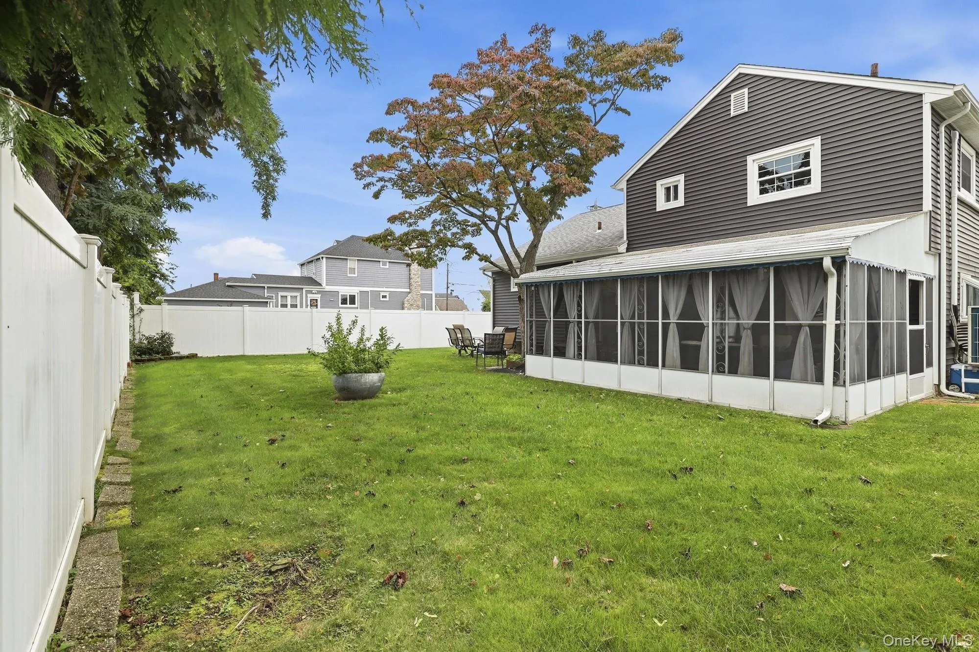 131 Fir Street, Babylon, NY, 4 Bedrooms Bedrooms, 7 Rooms Rooms,2 BathroomsBathrooms,Residential,For Rent,Fir,0,1037646 131 Fir Street, Babylon, NY, 4 Bedrooms Bedrooms, 7 Rooms Rooms,2 BathroomsBathrooms,Residential,For Rent,Fir,0,1037646