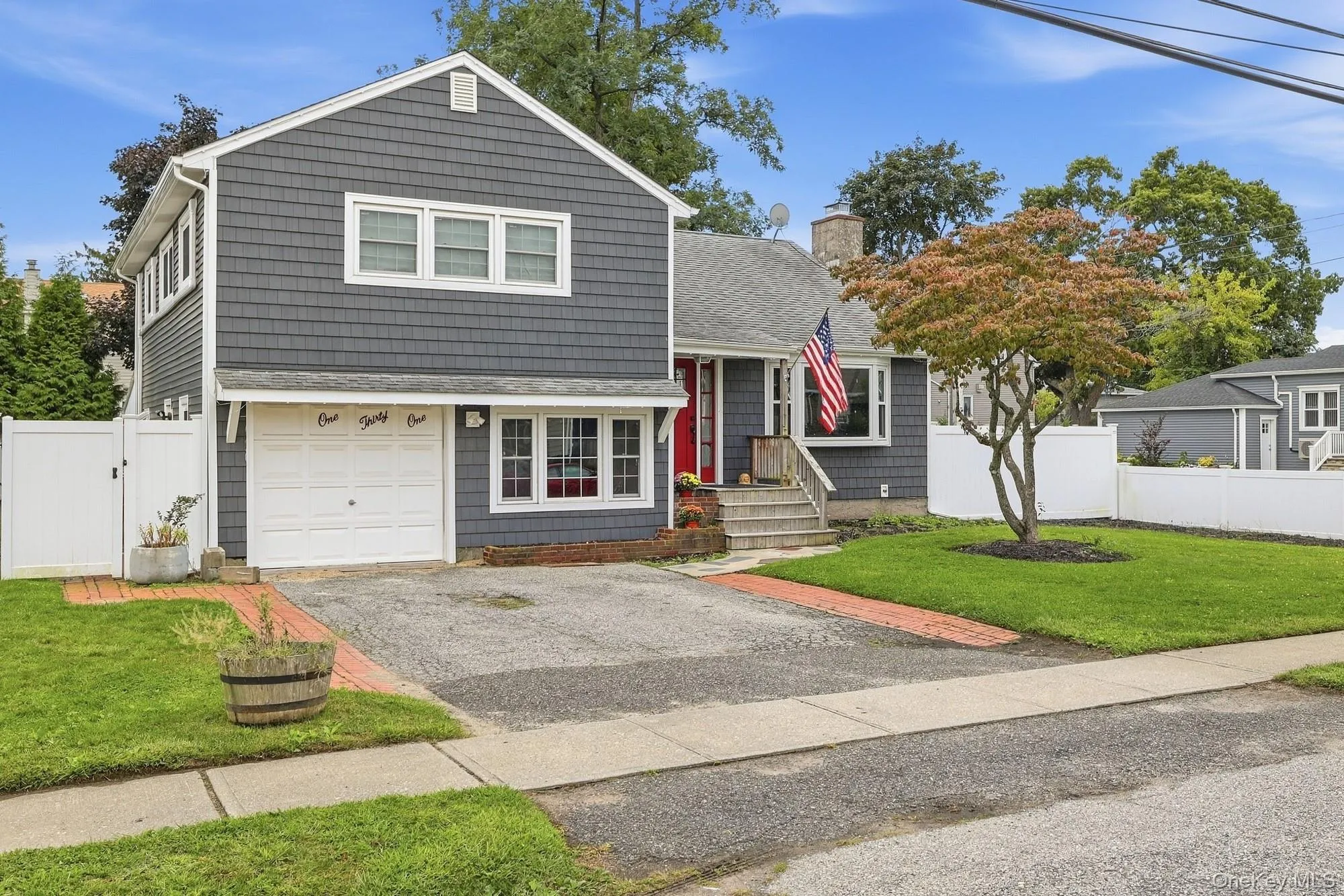 131 Fir Street, Babylon, NY, 4 Bedrooms Bedrooms, 7 Rooms Rooms,2 BathroomsBathrooms,Residential,For Rent,Fir,0,1037646 131 Fir Street, Babylon, NY, 4 Bedrooms Bedrooms, 7 Rooms Rooms,2 BathroomsBathrooms,Residential,For Rent,Fir,0,1037646