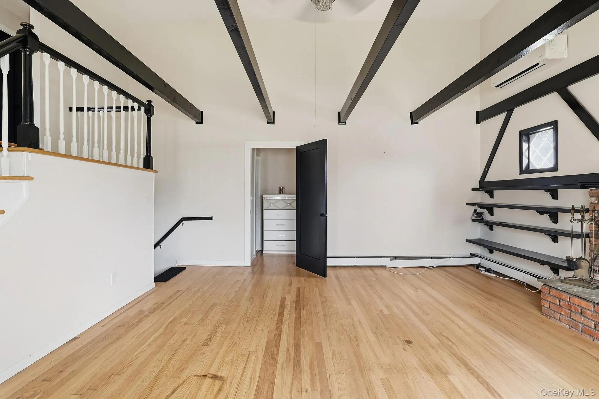 131 Fir Street, Babylon, NY, 4 Bedrooms Bedrooms, 7 Rooms Rooms,2 BathroomsBathrooms,Residential,For Rent,Fir,0,1037646 131 Fir Street, Babylon, NY, 4 Bedrooms Bedrooms, 7 Rooms Rooms,2 BathroomsBathrooms,Residential,For Rent,Fir,0,1037646