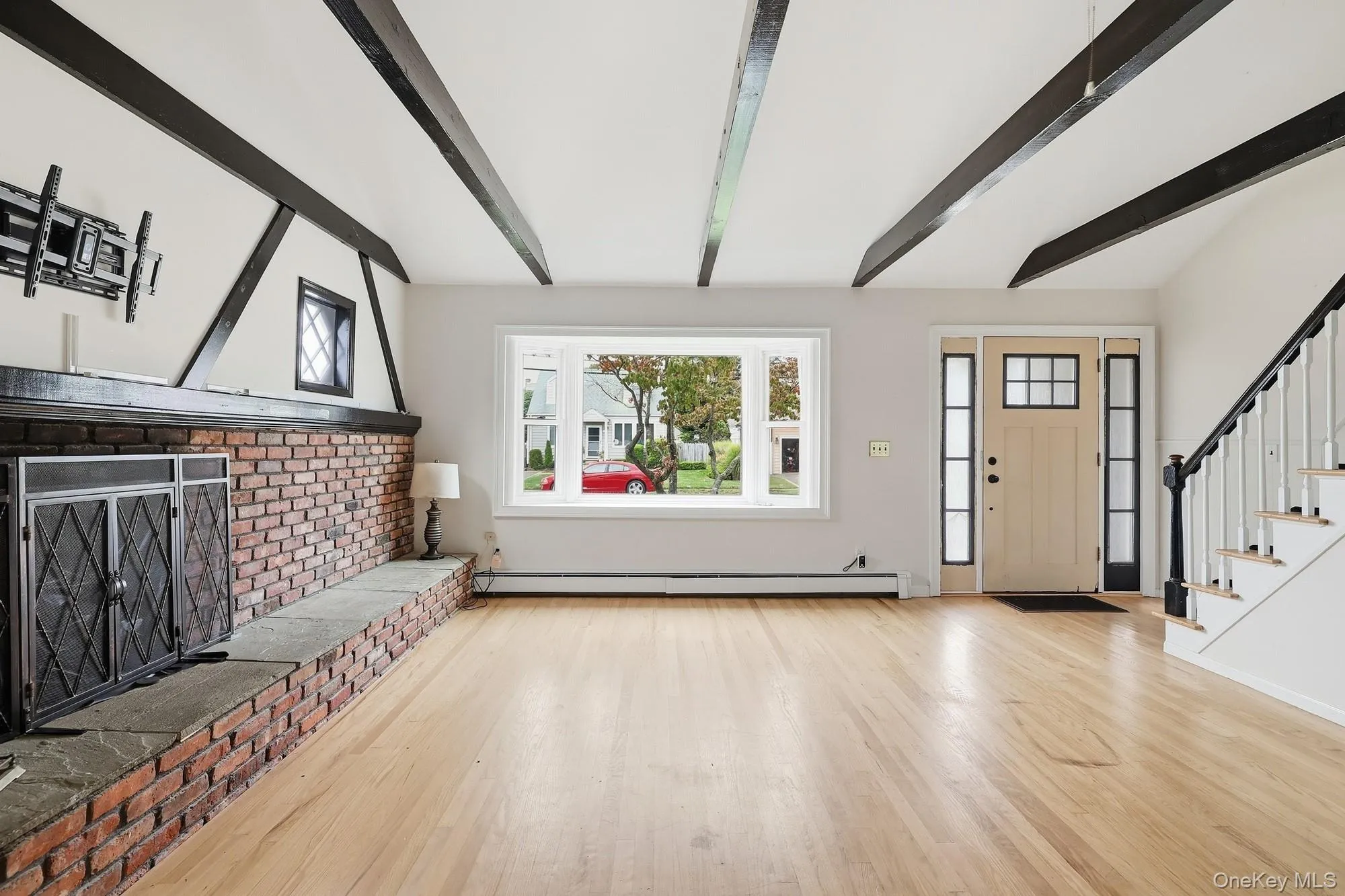 131 Fir Street, Babylon, NY, 4 Bedrooms Bedrooms, 7 Rooms Rooms,2 BathroomsBathrooms,Residential,For Rent,Fir,0,1037646 131 Fir Street, Babylon, NY, 4 Bedrooms Bedrooms, 7 Rooms Rooms,2 BathroomsBathrooms,Residential,For Rent,Fir,0,1037646