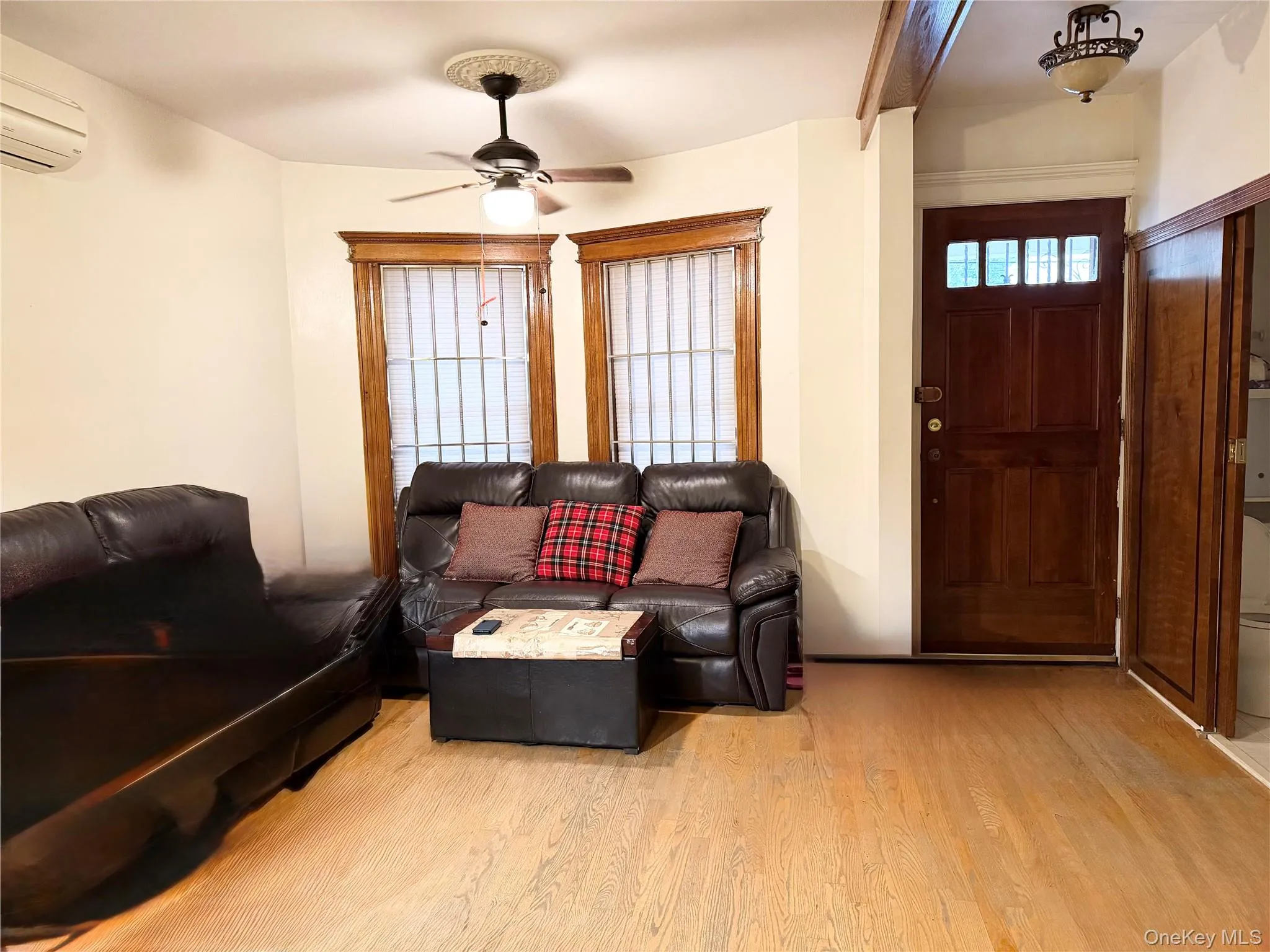 8615 88th Avenue, New York, NY, 3 Bedrooms Bedrooms, 7 Rooms Rooms,2 BathroomsBathrooms,Residential,For Rent,88th,0,1037647 8615 88th Avenue, New York, NY, 3 Bedrooms Bedrooms, 7 Rooms Rooms,2 BathroomsBathrooms,Residential,For Rent,88th,0,1037647