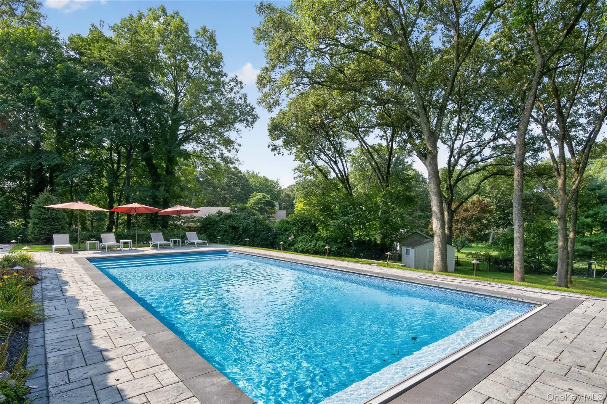 Gorgeous pool with retractable electric cover Gorgeous pool with retractable electric cover