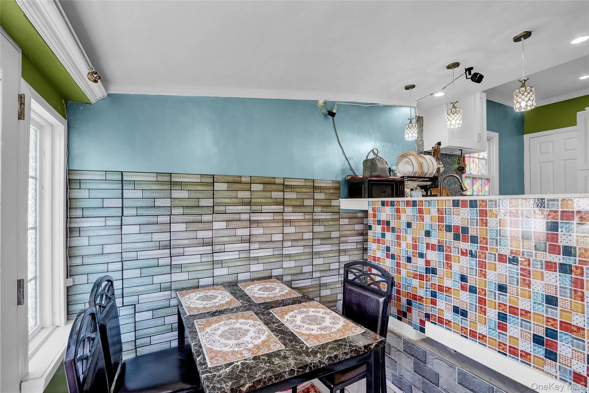 11646 233rd Street, New York, NY, 4 Bedrooms Bedrooms, 8 Rooms Rooms,3 BathroomsBathrooms,Residential,For Rent,233rd,0,1037653 11646 233rd Street, New York, NY, 4 Bedrooms Bedrooms, 8 Rooms Rooms,3 BathroomsBathrooms,Residential,For Rent,233rd,0,1037653
