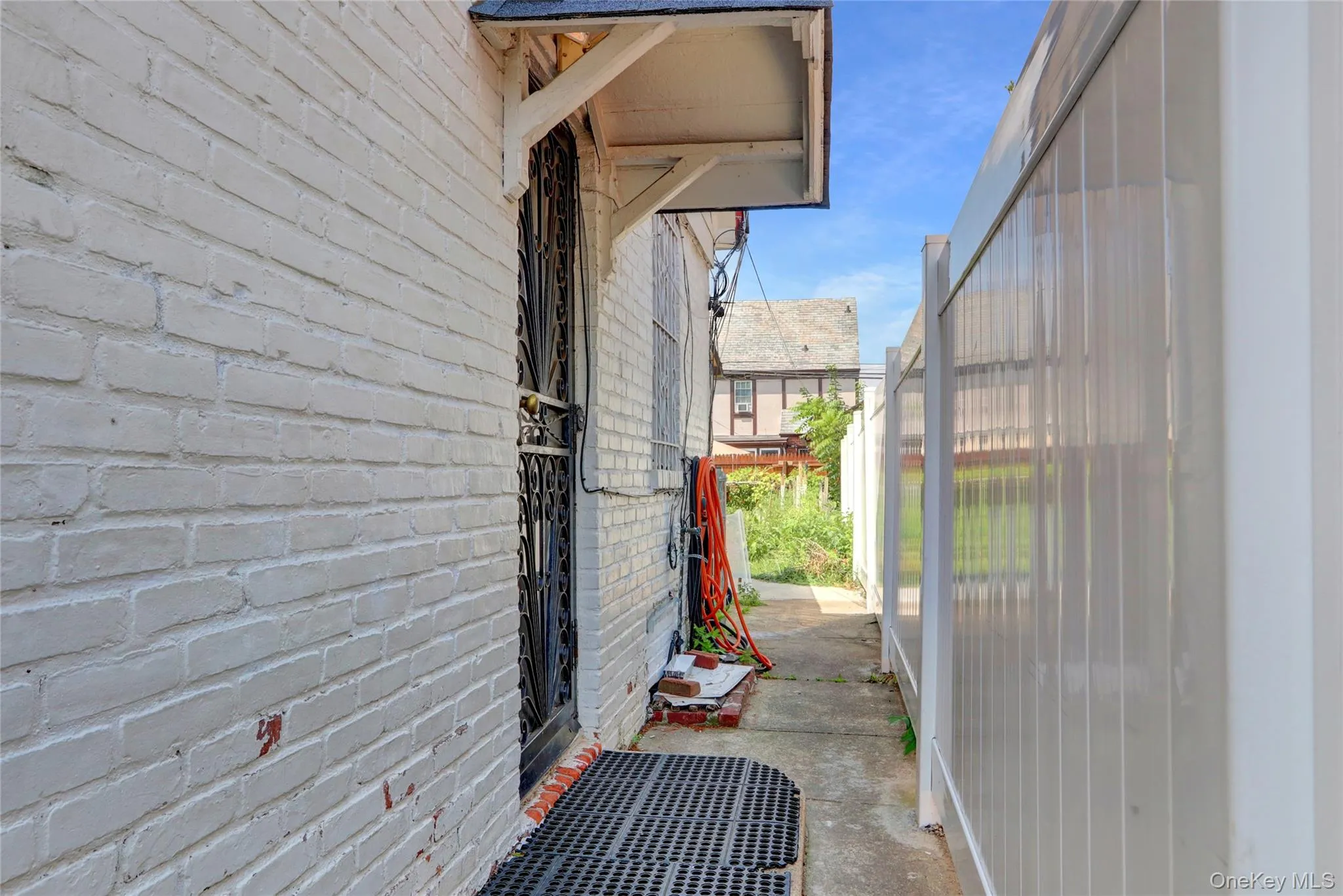 11646 233rd Street, New York, NY, 4 Bedrooms Bedrooms, 8 Rooms Rooms,3 BathroomsBathrooms,Residential,For Rent,233rd,0,1037653 11646 233rd Street, New York, NY, 4 Bedrooms Bedrooms, 8 Rooms Rooms,3 BathroomsBathrooms,Residential,For Rent,233rd,0,1037653