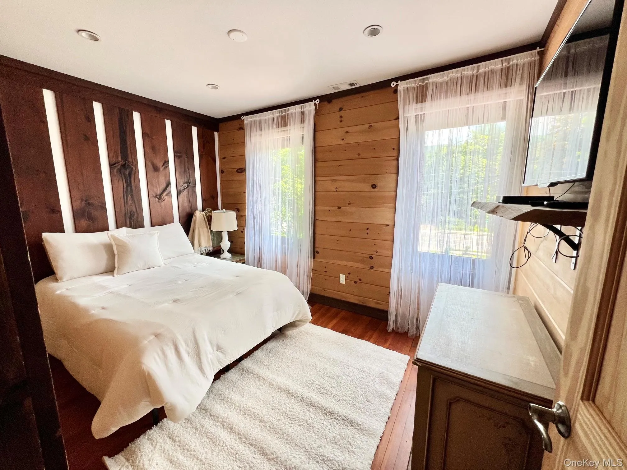 7857 Main Street, Hunter, NY, 6 Bedrooms Bedrooms, 7 Rooms Rooms,4 BathroomsBathrooms,Residential,For Rent,Main,0,1037654 7857 Main Street, Hunter, NY, 6 Bedrooms Bedrooms, 7 Rooms Rooms,4 BathroomsBathrooms,Residential,For Rent,Main,0,1037654