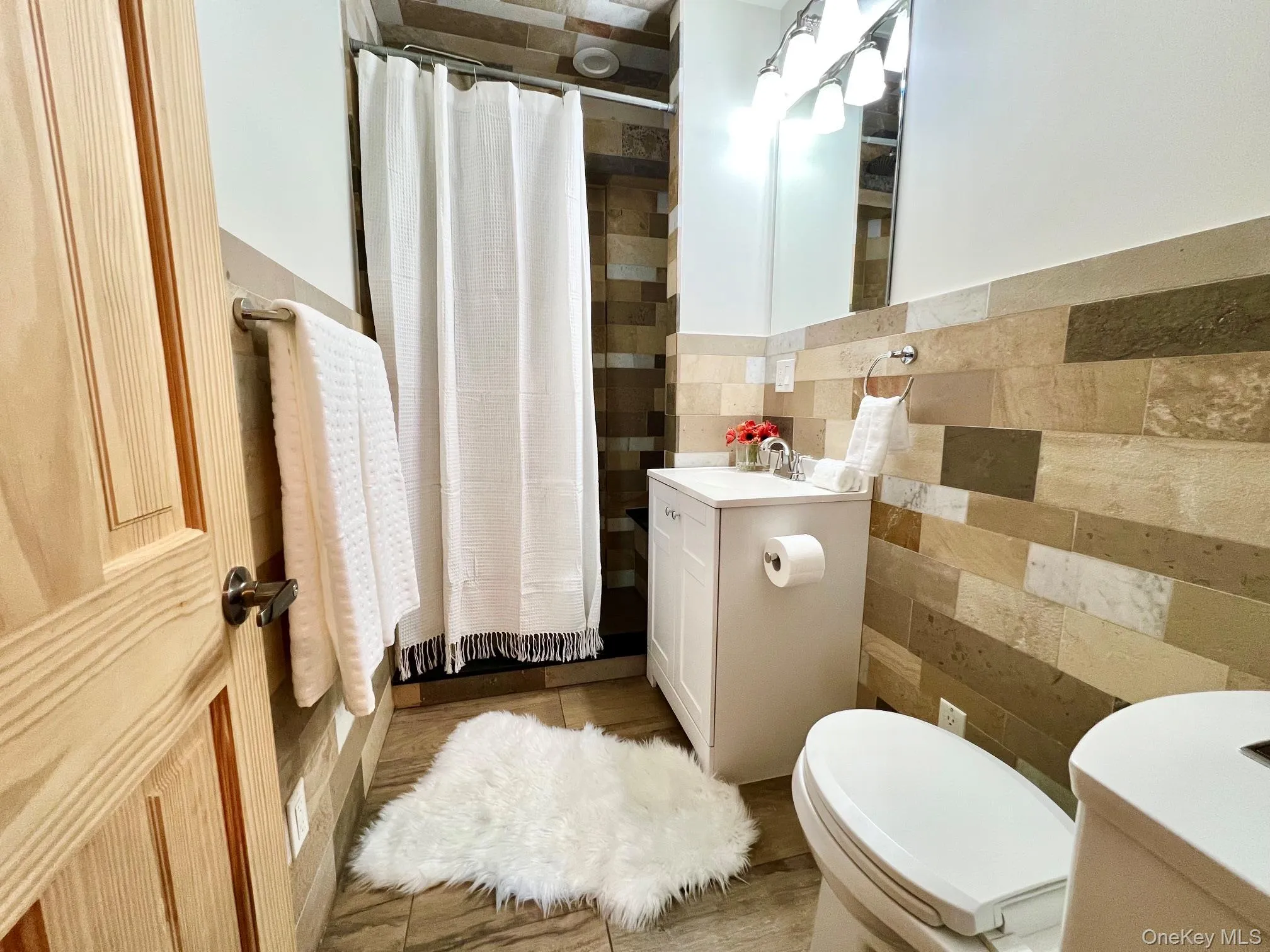 7857 Main Street, Hunter, NY, 6 Bedrooms Bedrooms, 7 Rooms Rooms,4 BathroomsBathrooms,Residential,For Rent,Main,0,1037654 7857 Main Street, Hunter, NY, 6 Bedrooms Bedrooms, 7 Rooms Rooms,4 BathroomsBathrooms,Residential,For Rent,Main,0,1037654