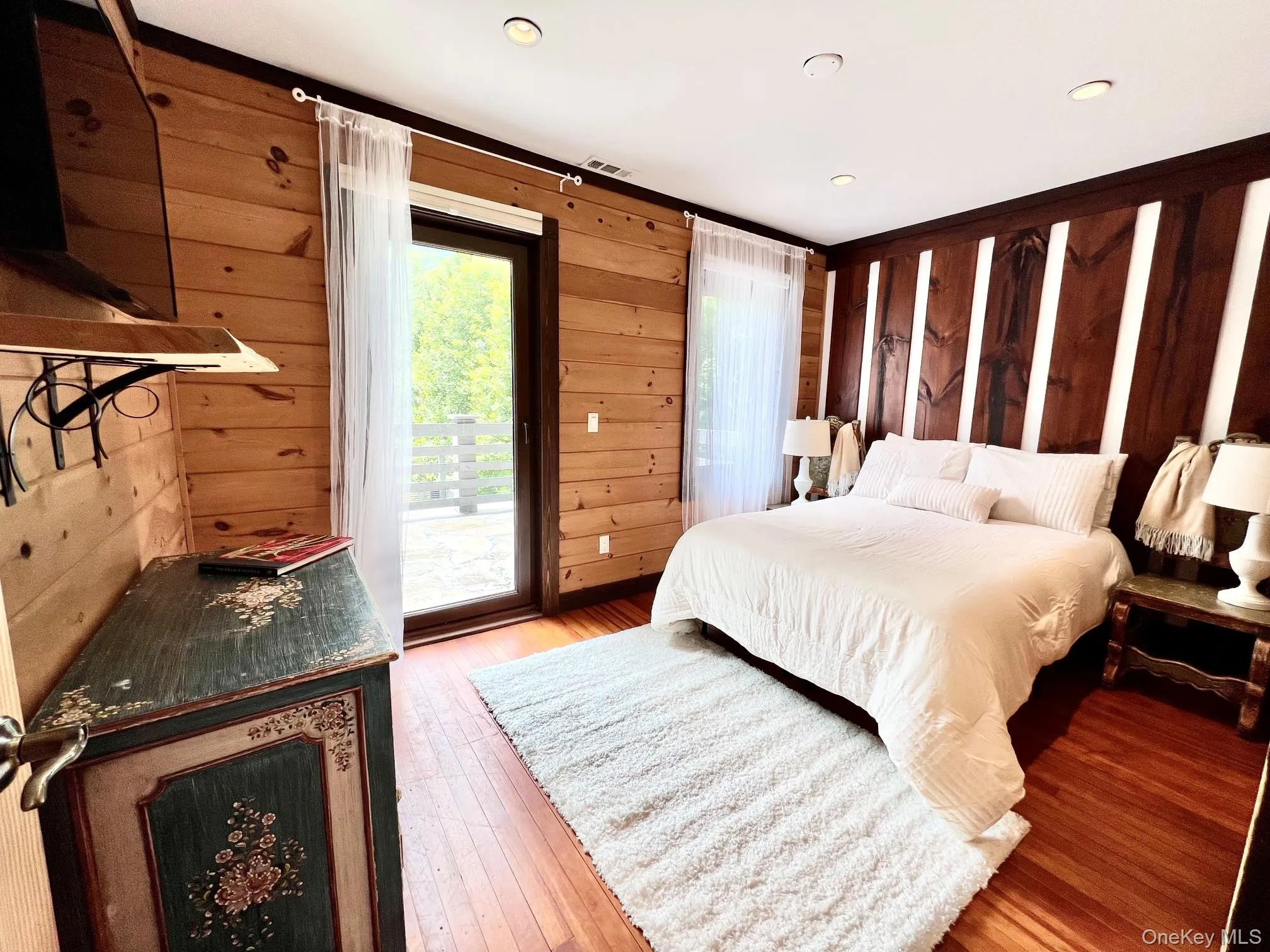 7857 Main Street, Hunter, NY, 6 Bedrooms Bedrooms, 7 Rooms Rooms,4 BathroomsBathrooms,Residential,For Rent,Main,0,1037654 7857 Main Street, Hunter, NY, 6 Bedrooms Bedrooms, 7 Rooms Rooms,4 BathroomsBathrooms,Residential,For Rent,Main,0,1037654