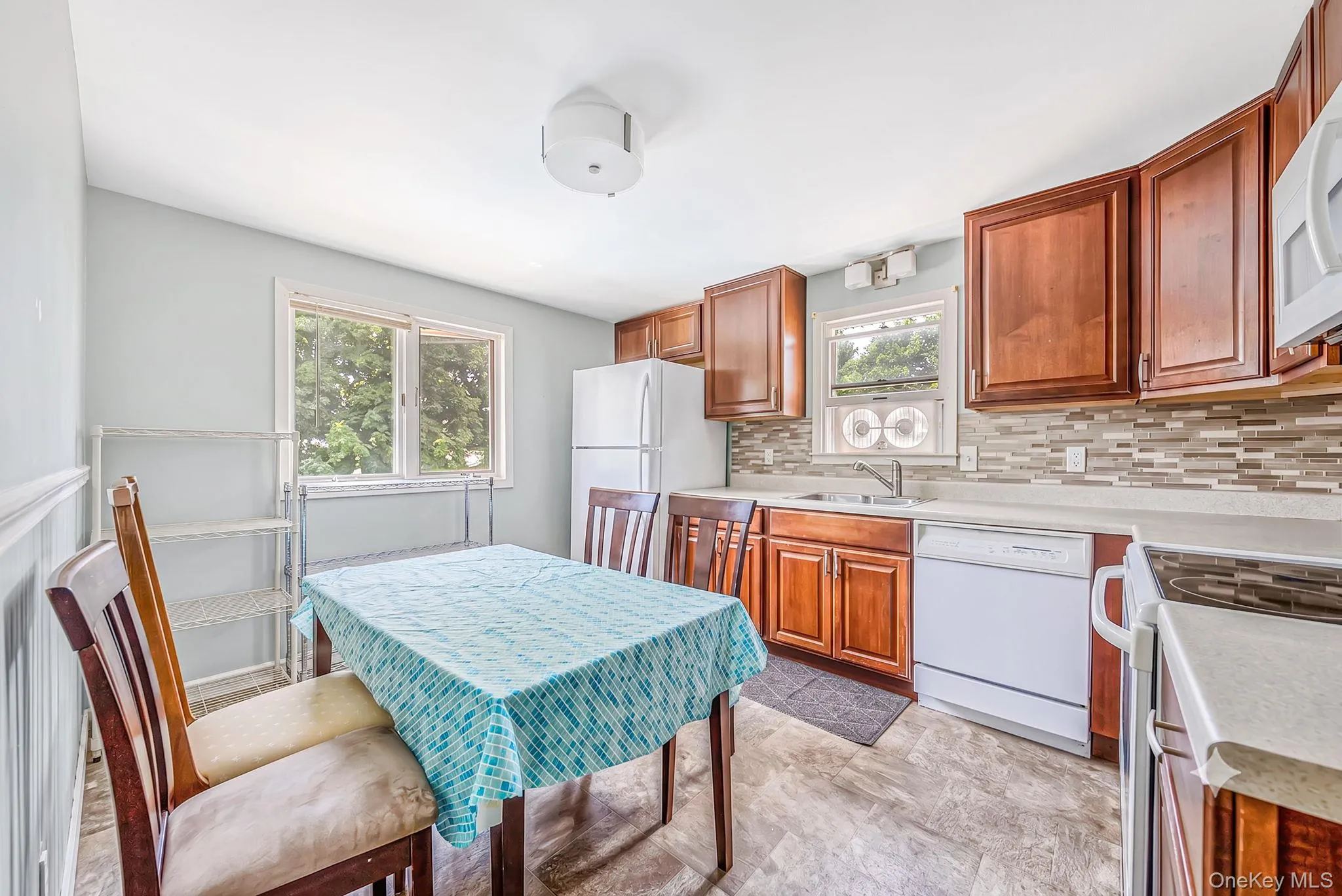 52 Manhattan Avenue, West Babylon, NY, 5 Bedrooms Bedrooms, 8 Rooms Rooms,4 BathroomsBathrooms,Residential,For Rent,Manhattan,0,1037663 52 Manhattan Avenue, West Babylon, NY, 5 Bedrooms Bedrooms, 8 Rooms Rooms,4 BathroomsBathrooms,Residential,For Rent,Manhattan,0,1037663