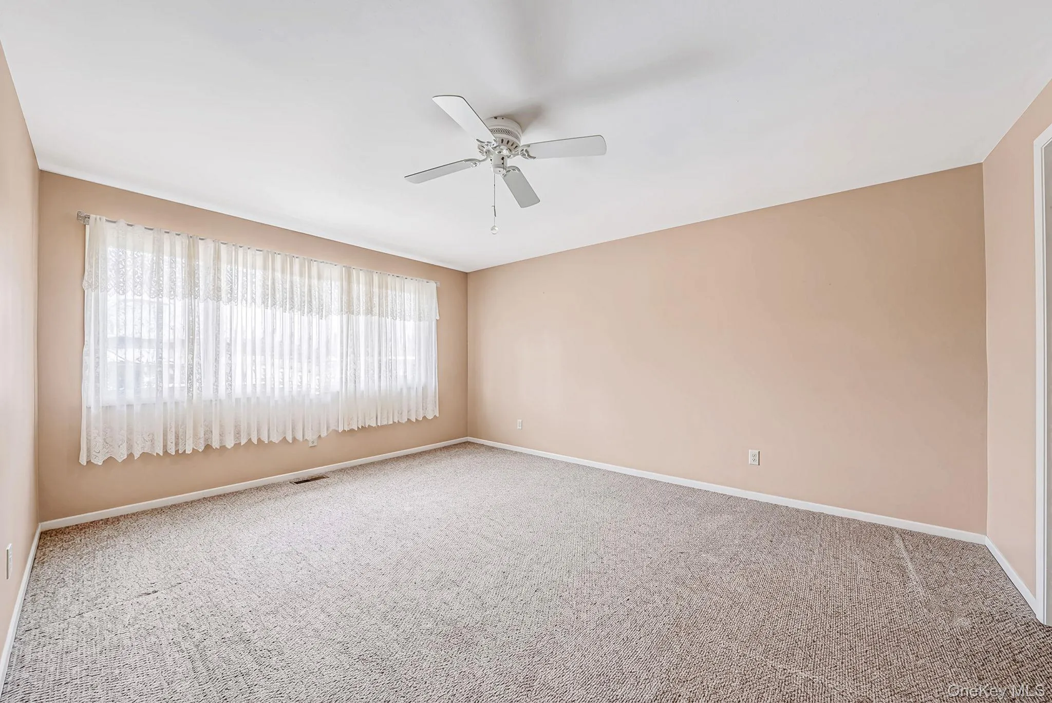 52 Manhattan Avenue, West Babylon, NY, 5 Bedrooms Bedrooms, 8 Rooms Rooms,4 BathroomsBathrooms,Residential,For Rent,Manhattan,0,1037663 52 Manhattan Avenue, West Babylon, NY, 5 Bedrooms Bedrooms, 8 Rooms Rooms,4 BathroomsBathrooms,Residential,For Rent,Manhattan,0,1037663