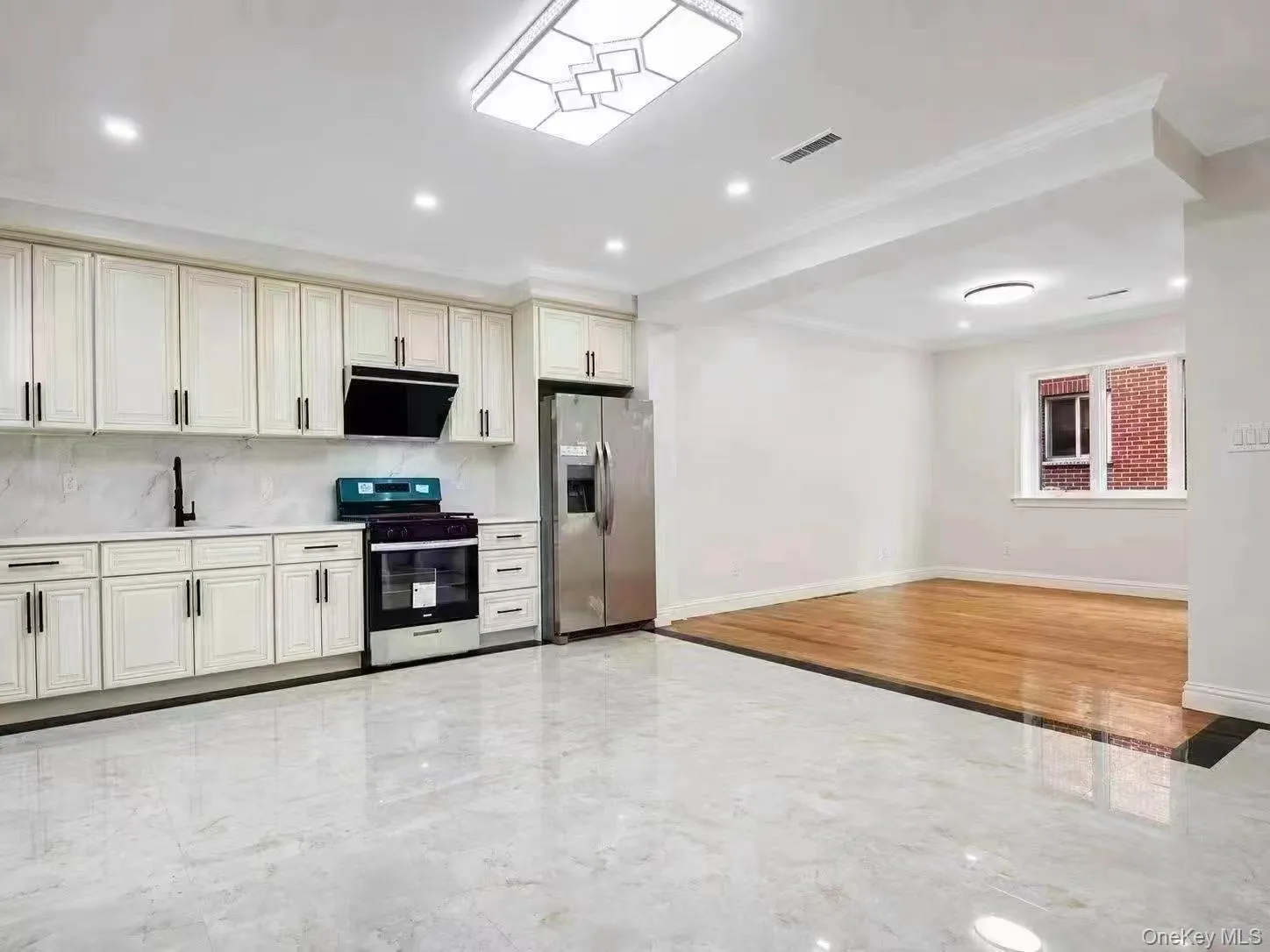 5727 246th Place, New York, NY, 2 Bedrooms Bedrooms, 5 Rooms Rooms,3 BathroomsBathrooms,Residential Lease,For Rent,246th,0,1037673 5727 246th Place, New York, NY, 2 Bedrooms Bedrooms, 5 Rooms Rooms,3 BathroomsBathrooms,Residential Lease,For Rent,246th,0,1037673