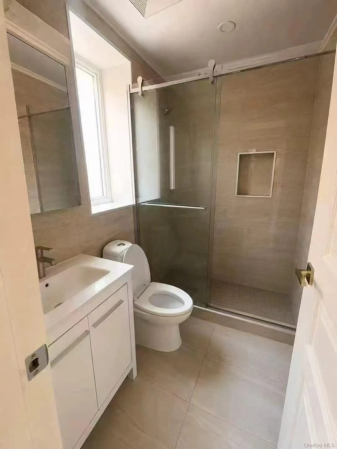 5727 246th Place, New York, NY, 2 Bedrooms Bedrooms, 5 Rooms Rooms,3 BathroomsBathrooms,Residential Lease,For Rent,246th,0,1037673 5727 246th Place, New York, NY, 2 Bedrooms Bedrooms, 5 Rooms Rooms,3 BathroomsBathrooms,Residential Lease,For Rent,246th,0,1037673