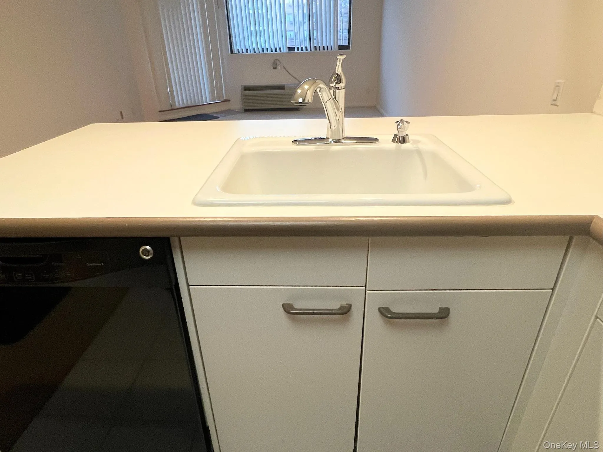 50 E. Hartsdale Avenue, Greenburgh, NY, 1 Bedroom Bedrooms, 3 Rooms Rooms,1 BathroomBathrooms,Residential Lease,For Rent,E. Hartsdale,0,1037675 50 E. Hartsdale Avenue, Greenburgh, NY, 1 Bedroom Bedrooms, 3 Rooms Rooms,1 BathroomBathrooms,Residential Lease,For Rent,E. Hartsdale,0,1037675