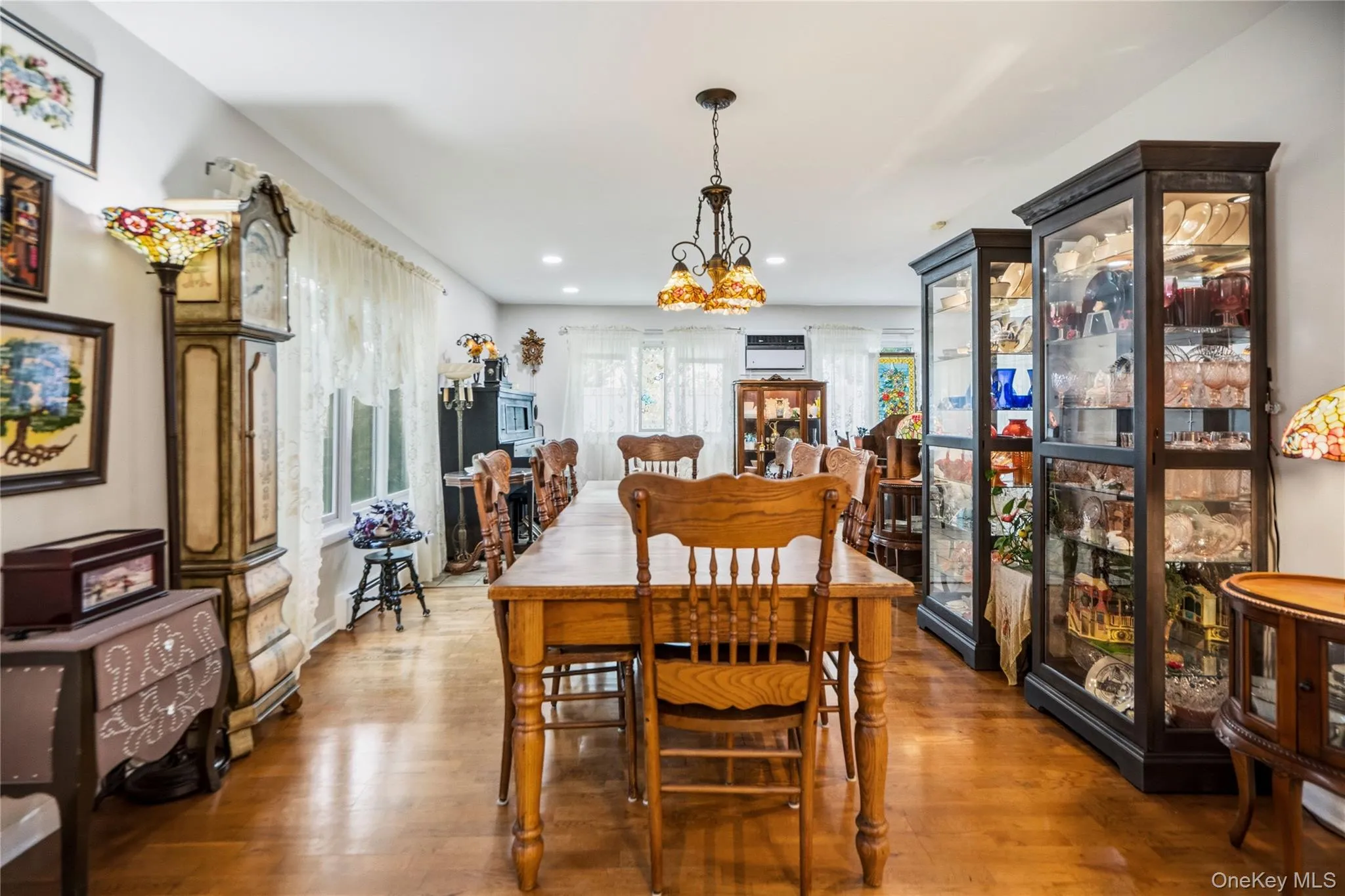 411 8th Street, Islip, NY, 4 Bedrooms Bedrooms, 9 Rooms Rooms,3 BathroomsBathrooms,Residential,For Rent,8th,0,1037679 411 8th Street, Islip, NY, 4 Bedrooms Bedrooms, 9 Rooms Rooms,3 BathroomsBathrooms,Residential,For Rent,8th,0,1037679