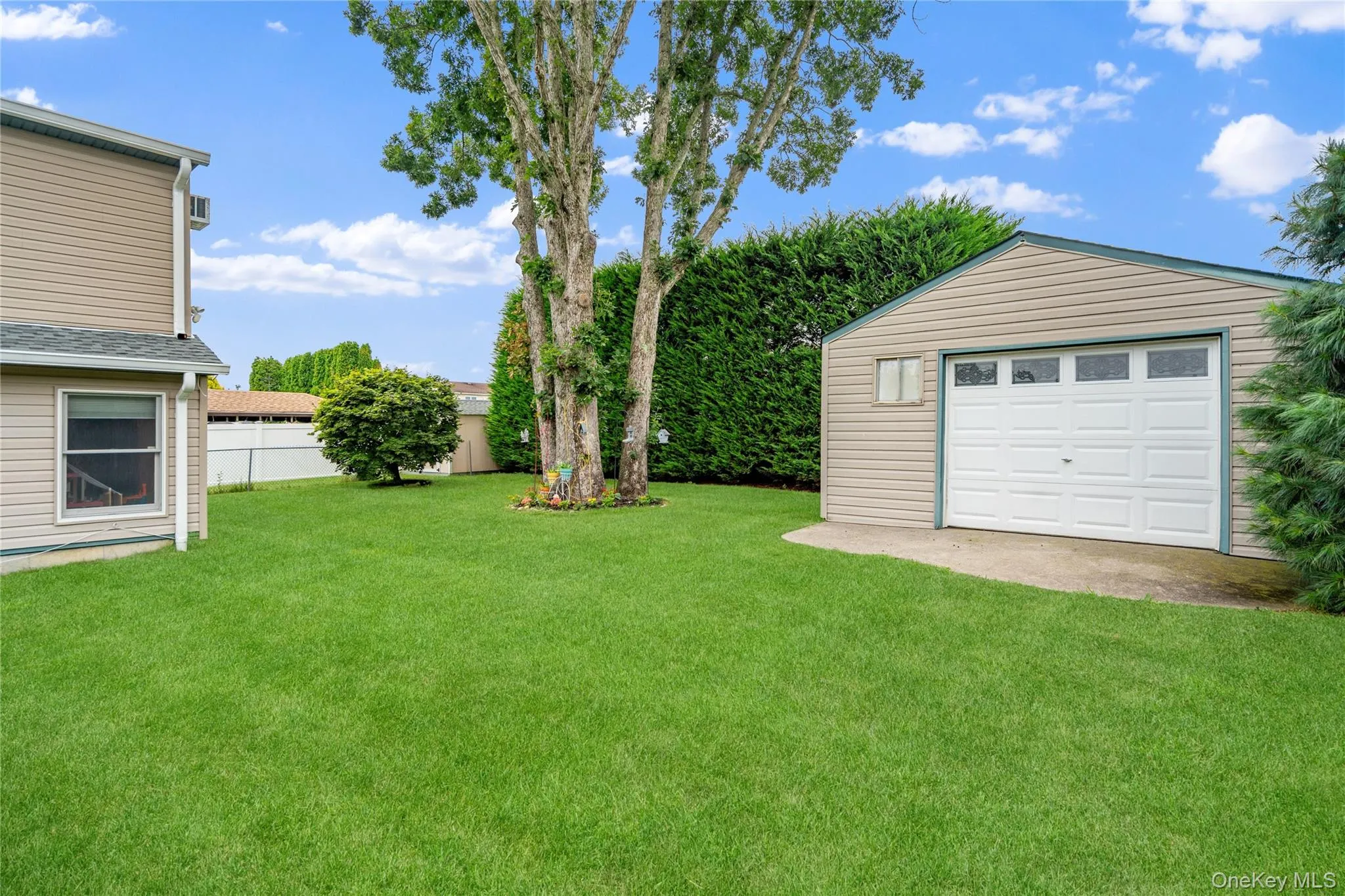 411 8th Street, Islip, NY, 4 Bedrooms Bedrooms, 9 Rooms Rooms,3 BathroomsBathrooms,Residential,For Rent,8th,0,1037679 411 8th Street, Islip, NY, 4 Bedrooms Bedrooms, 9 Rooms Rooms,3 BathroomsBathrooms,Residential,For Rent,8th,0,1037679