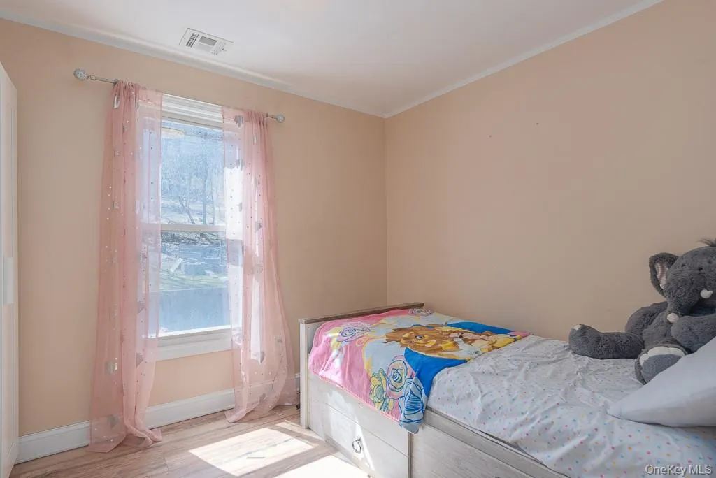 325 Westside Avenue, Haverstraw, NY, 4 Bedrooms Bedrooms, 7 Rooms Rooms,1 BathroomBathrooms,Residential Lease,For Rent,Westside Avenue,0,1037685 325 Westside Avenue, Haverstraw, NY, 4 Bedrooms Bedrooms, 7 Rooms Rooms,1 BathroomBathrooms,Residential Lease,For Rent,Westside Avenue,0,1037685