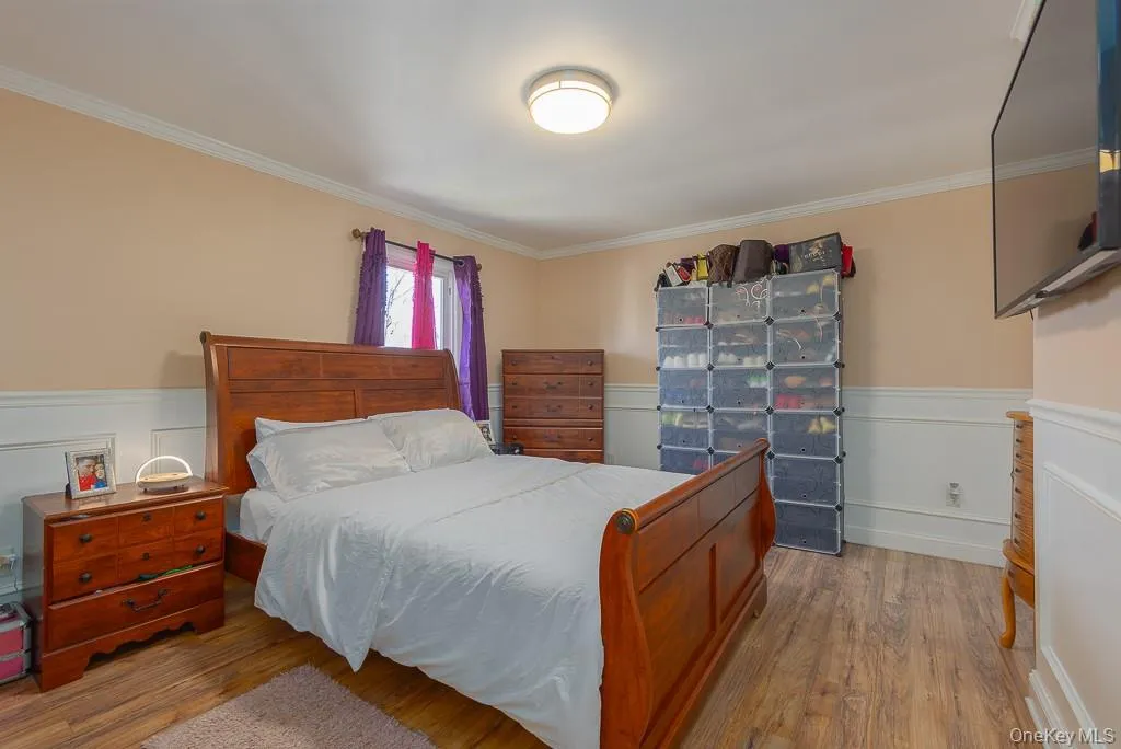 325 Westside Avenue, Haverstraw, NY, 4 Bedrooms Bedrooms, 7 Rooms Rooms,1 BathroomBathrooms,Residential Lease,For Rent,Westside Avenue,0,1037685 325 Westside Avenue, Haverstraw, NY, 4 Bedrooms Bedrooms, 7 Rooms Rooms,1 BathroomBathrooms,Residential Lease,For Rent,Westside Avenue,0,1037685