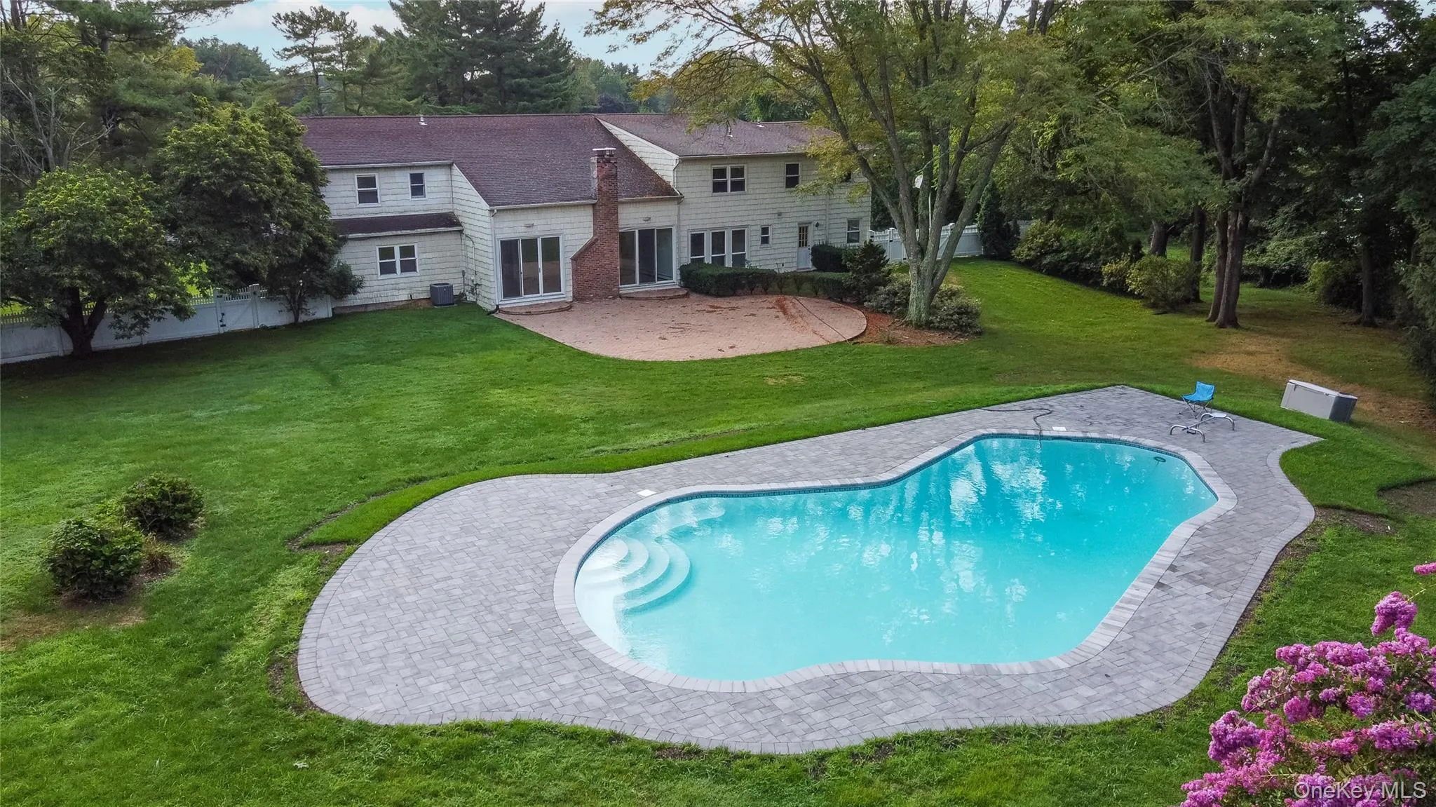 34 Lisa Court, Oyster Bay, NY, 7 Bedrooms Bedrooms, 12 Rooms Rooms,3 BathroomsBathrooms,Residential,For Rent,Lisa,0,1037686 34 Lisa Court, Oyster Bay, NY, 7 Bedrooms Bedrooms, 12 Rooms Rooms,3 BathroomsBathrooms,Residential,For Rent,Lisa,0,1037686
