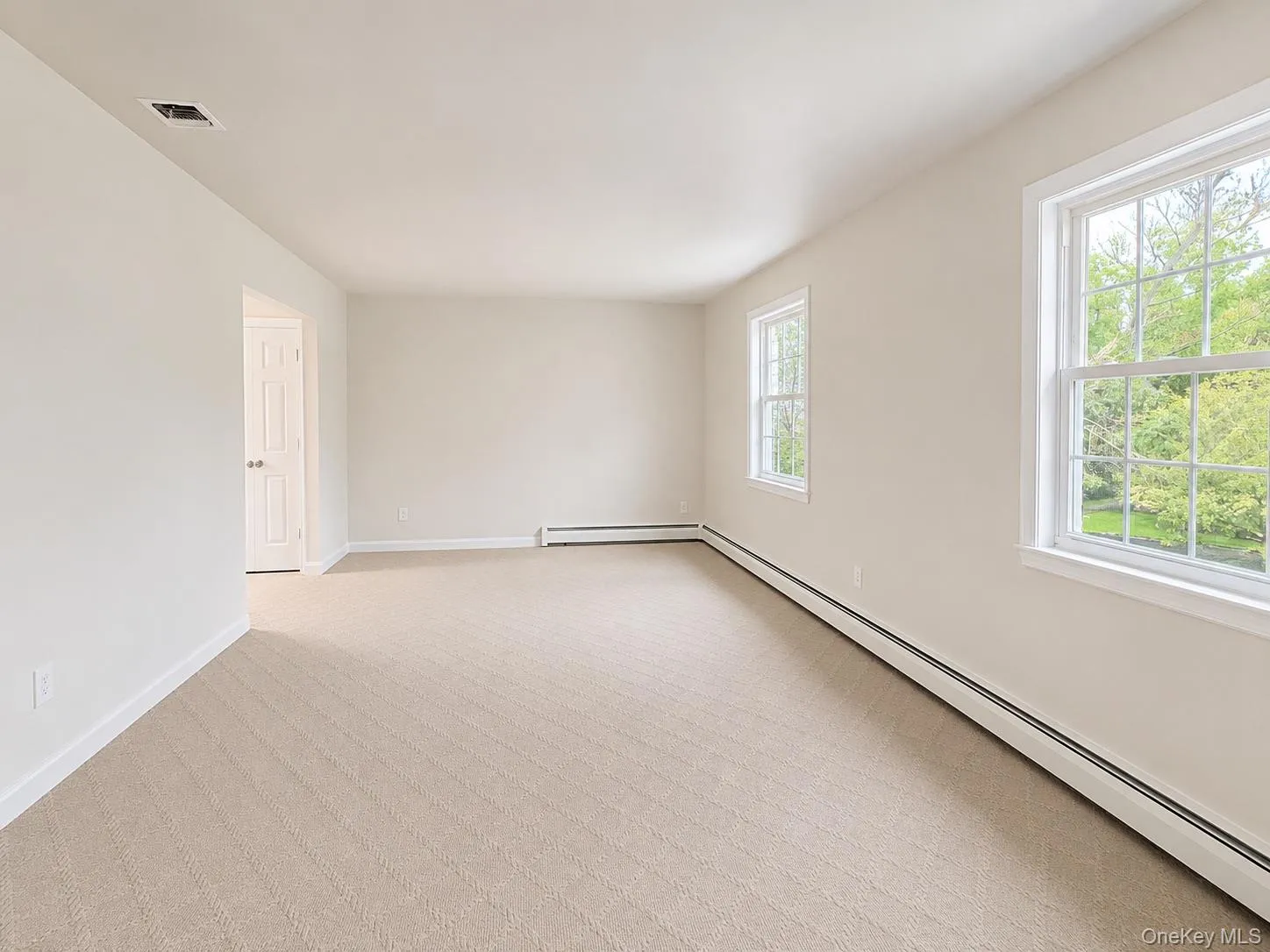 34 Lisa Court, Oyster Bay, NY, 7 Bedrooms Bedrooms, 12 Rooms Rooms,3 BathroomsBathrooms,Residential,For Rent,Lisa,0,1037686 34 Lisa Court, Oyster Bay, NY, 7 Bedrooms Bedrooms, 12 Rooms Rooms,3 BathroomsBathrooms,Residential,For Rent,Lisa,0,1037686