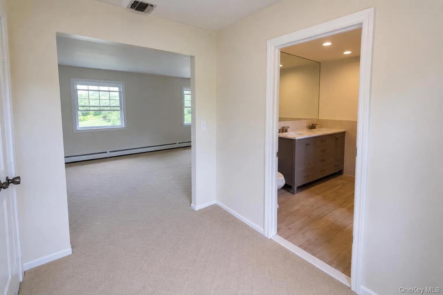 34 Lisa Court, Oyster Bay, NY, 7 Bedrooms Bedrooms, 12 Rooms Rooms,3 BathroomsBathrooms,Residential,For Rent,Lisa,0,1037686 34 Lisa Court, Oyster Bay, NY, 7 Bedrooms Bedrooms, 12 Rooms Rooms,3 BathroomsBathrooms,Residential,For Rent,Lisa,0,1037686